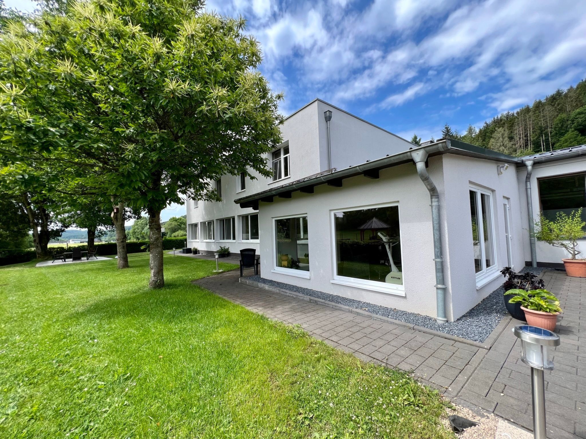 Kommerswag-Image-tags.info