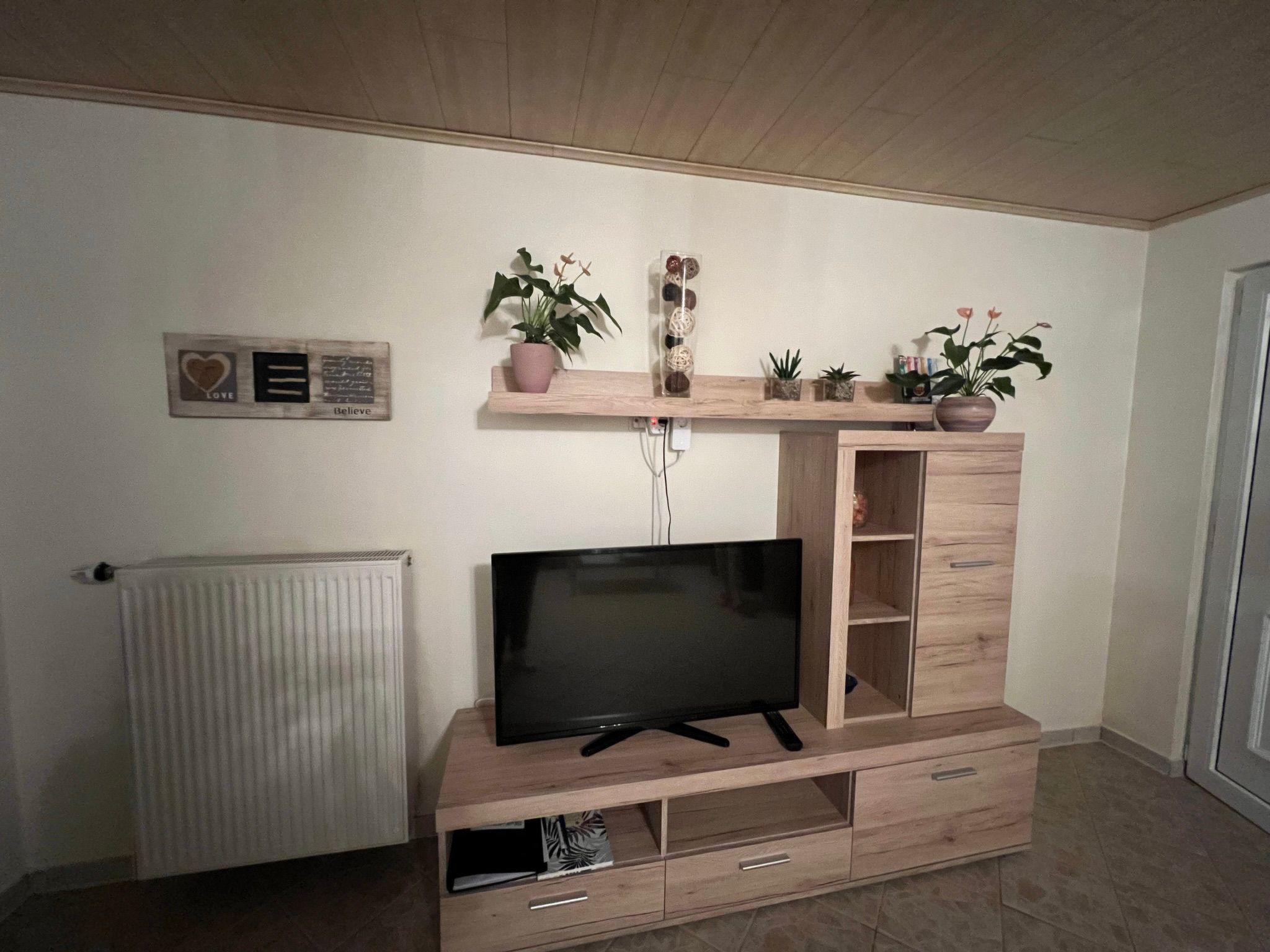 Im Hof-Image-tags.info