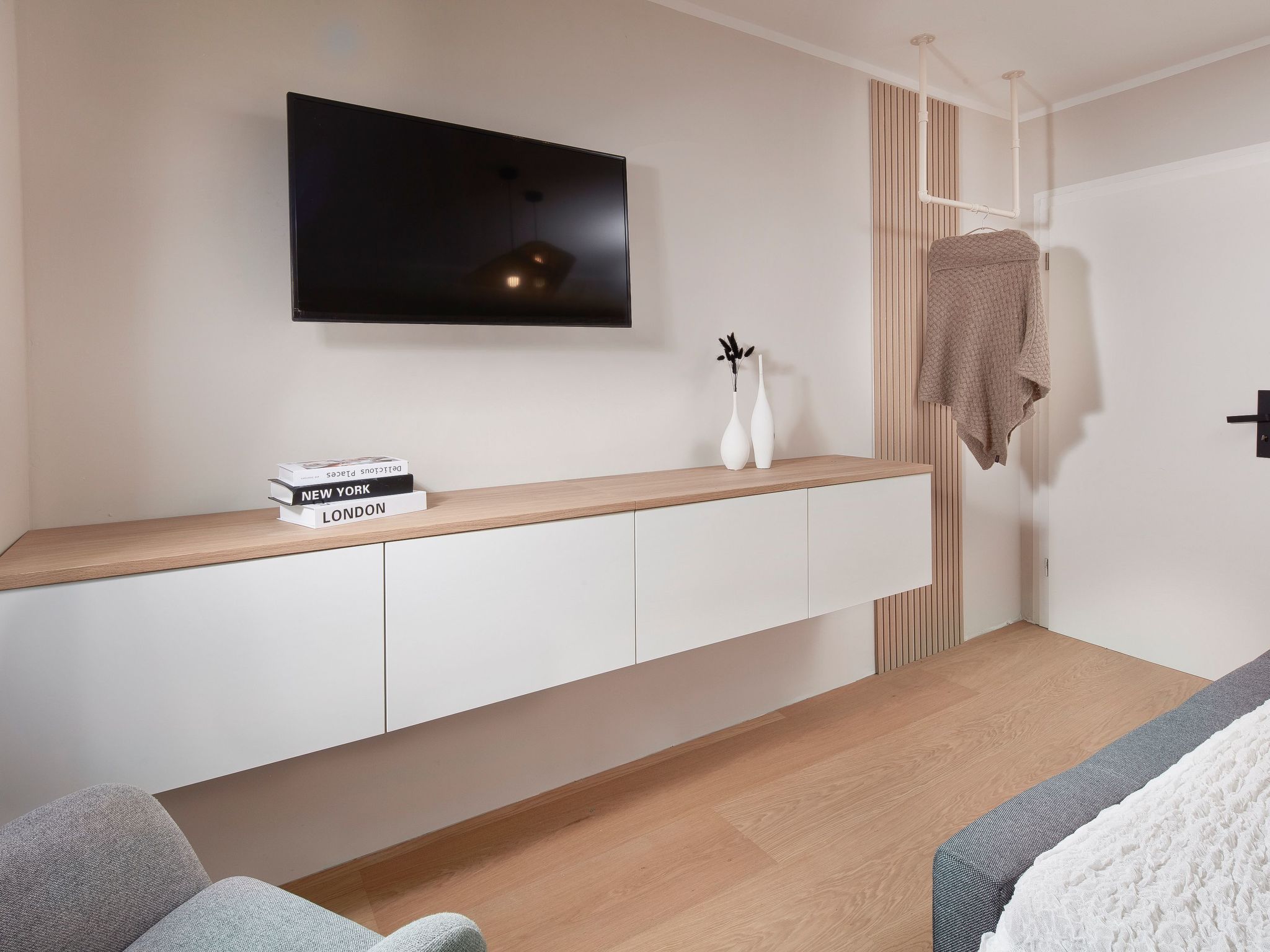 Villa Orange Tree-Image-tags.info