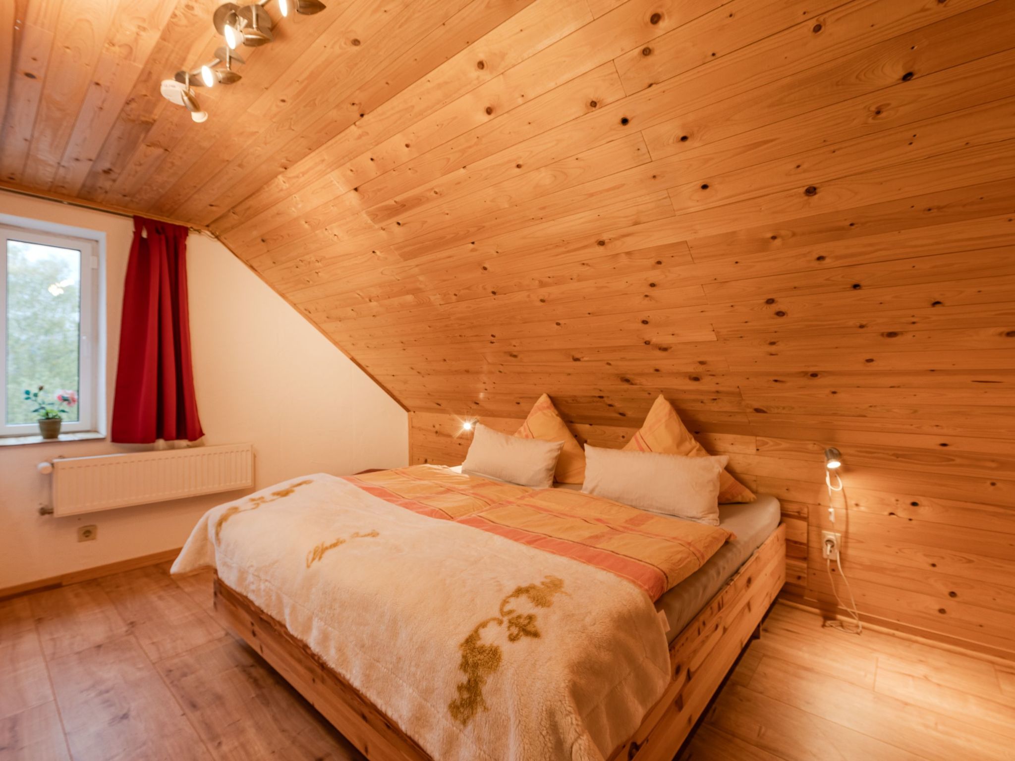 Wohnung in Hundheim mit Grill-Drinnen