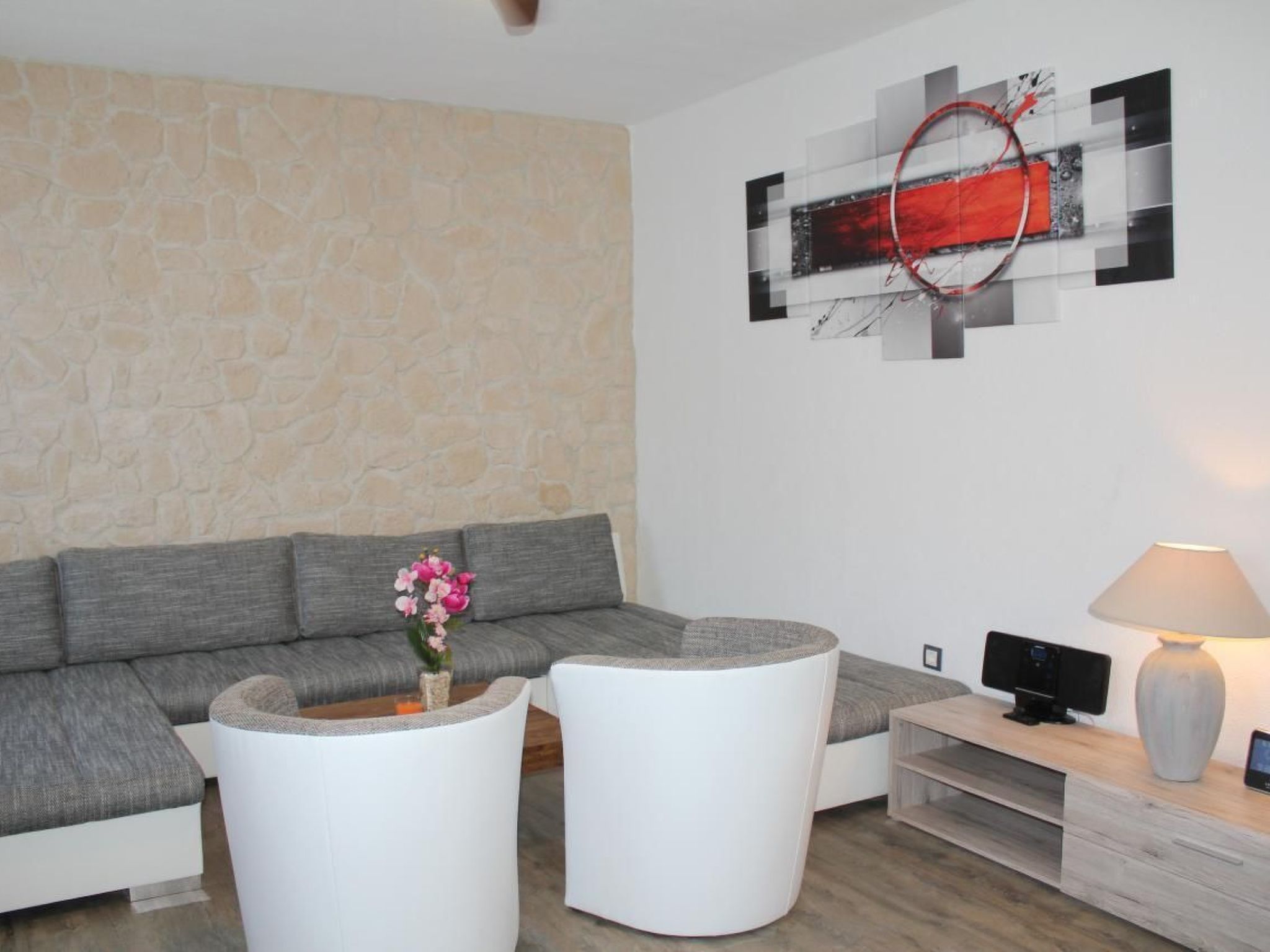 Modernes Ferienhaus in Daun-Dedans