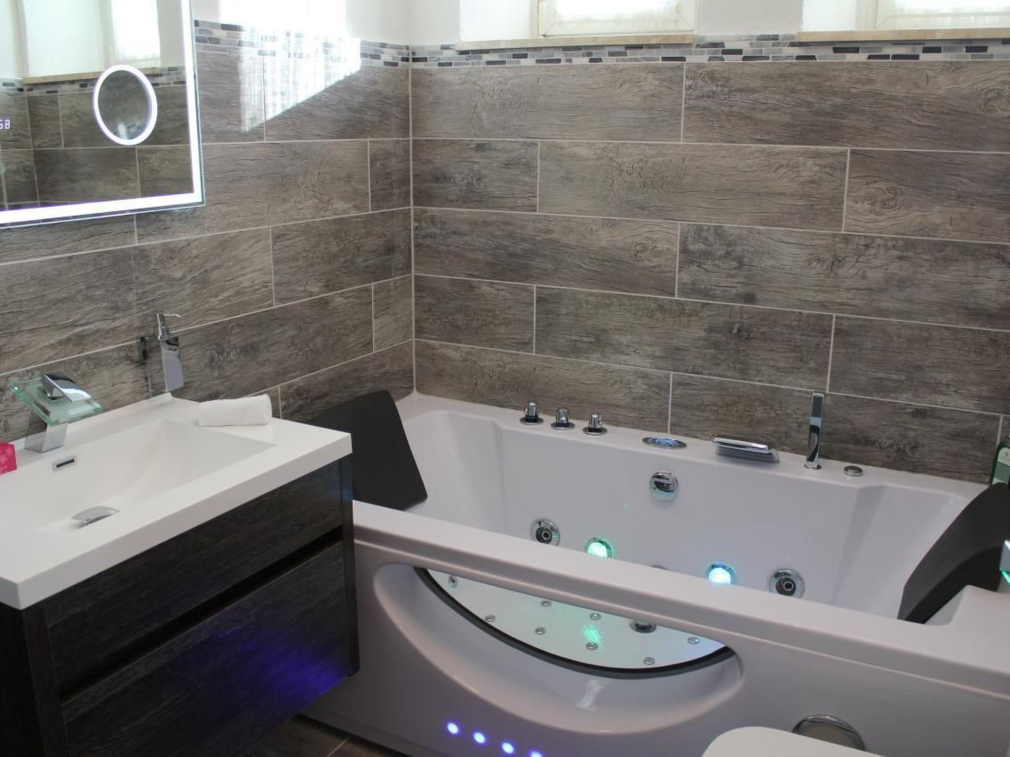 Modernes Ferienhaus in Daun-Dedans