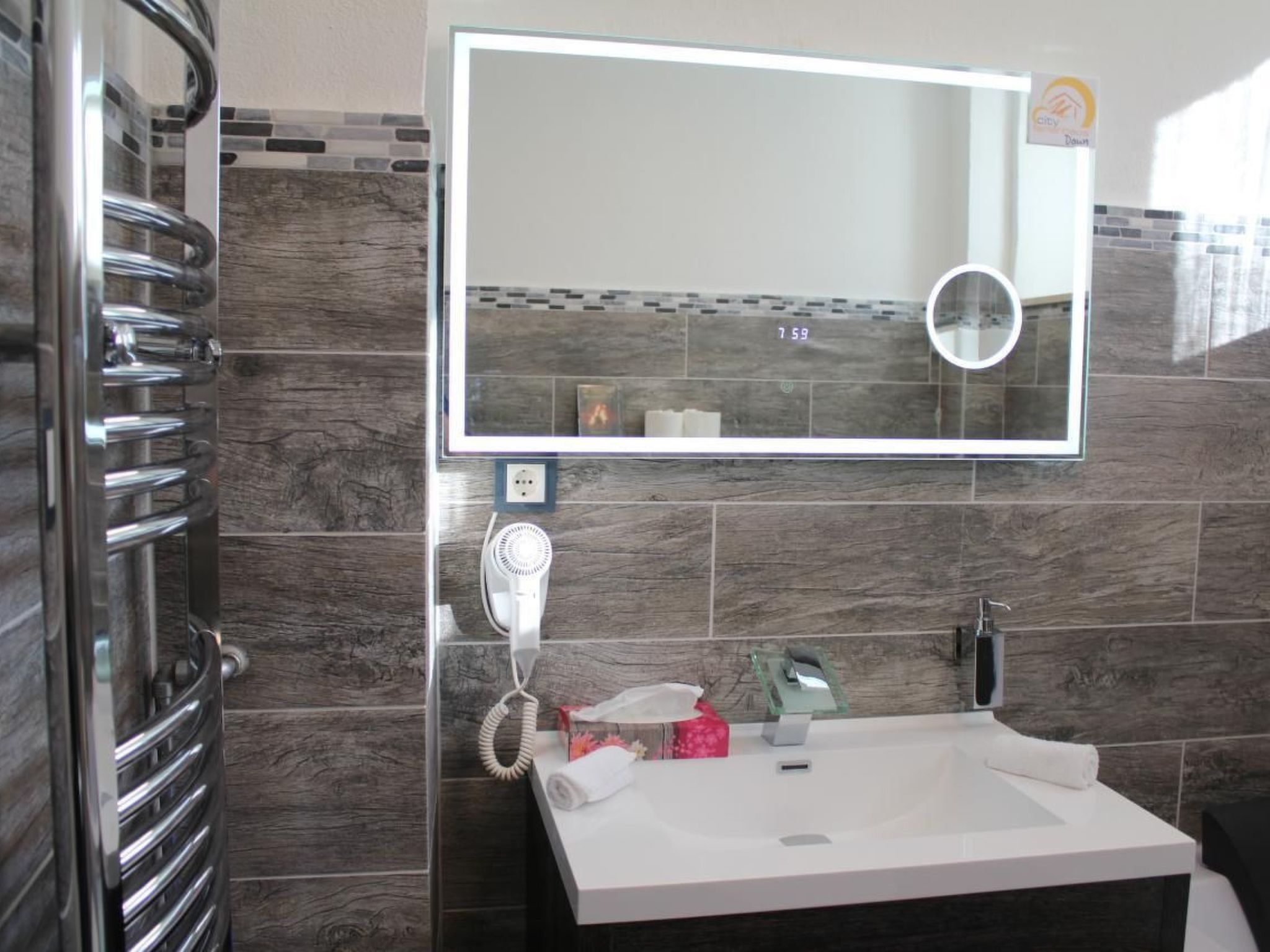 Modernes Ferienhaus in Daun-Dedans