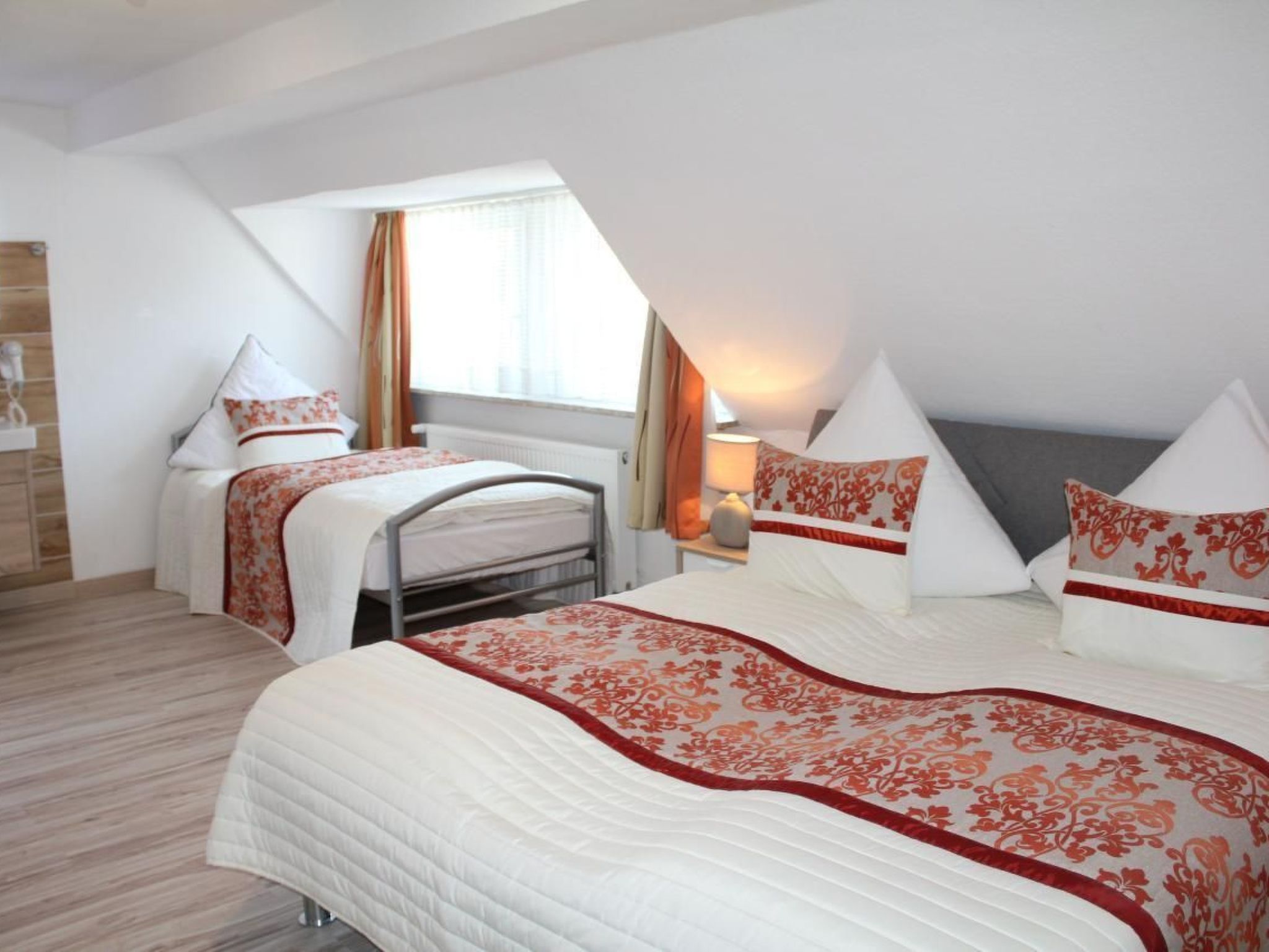 Modernes Ferienhaus in Daun-Dedans