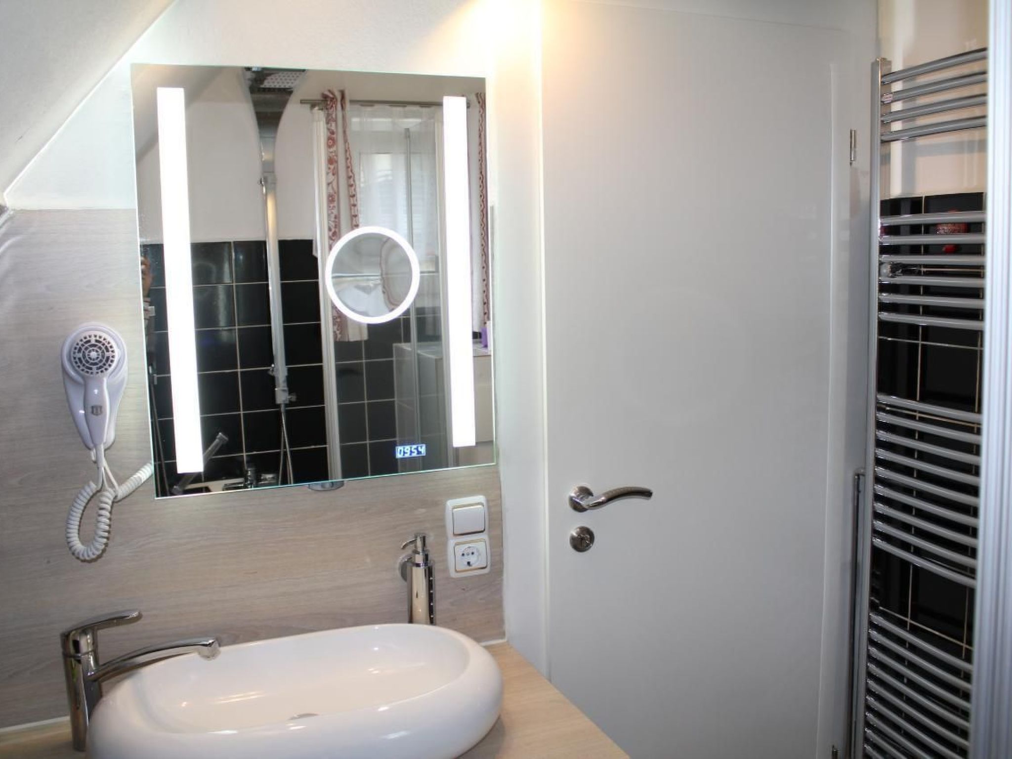 Schöne Ferienwohnung in Daun mit Garten-Drinnen