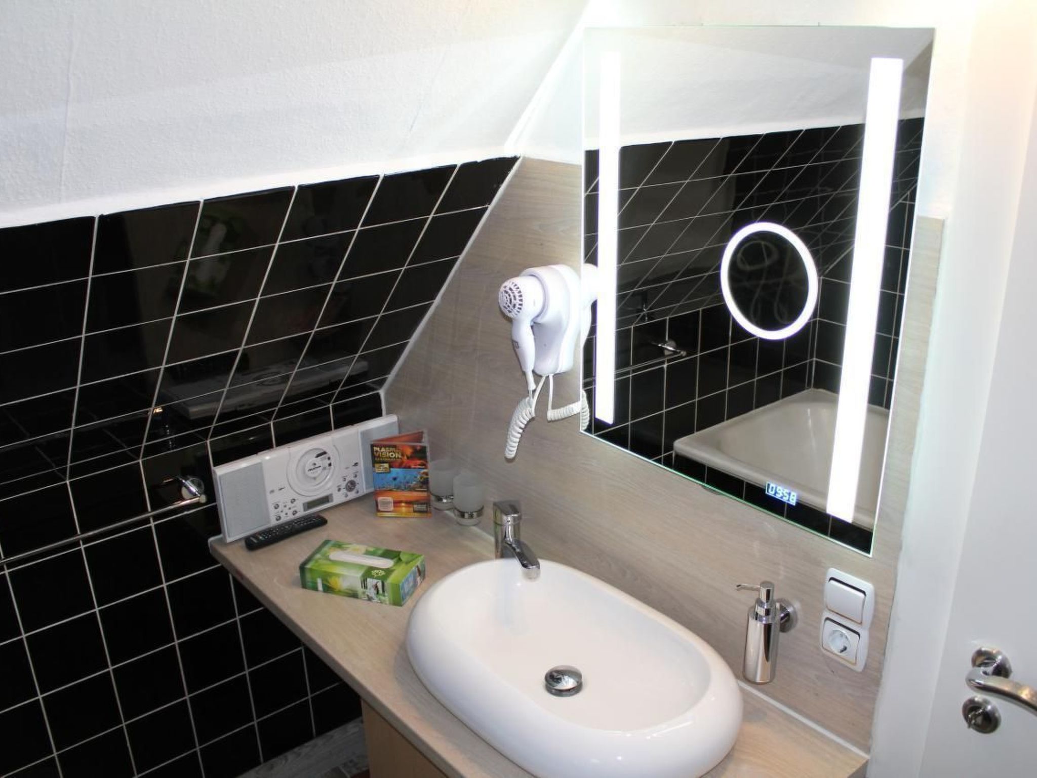 Schöne Ferienwohnung in Daun mit Garten-Drinnen