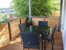 Schiefer Blick, Wohnung mit Terrasse und Balkon
