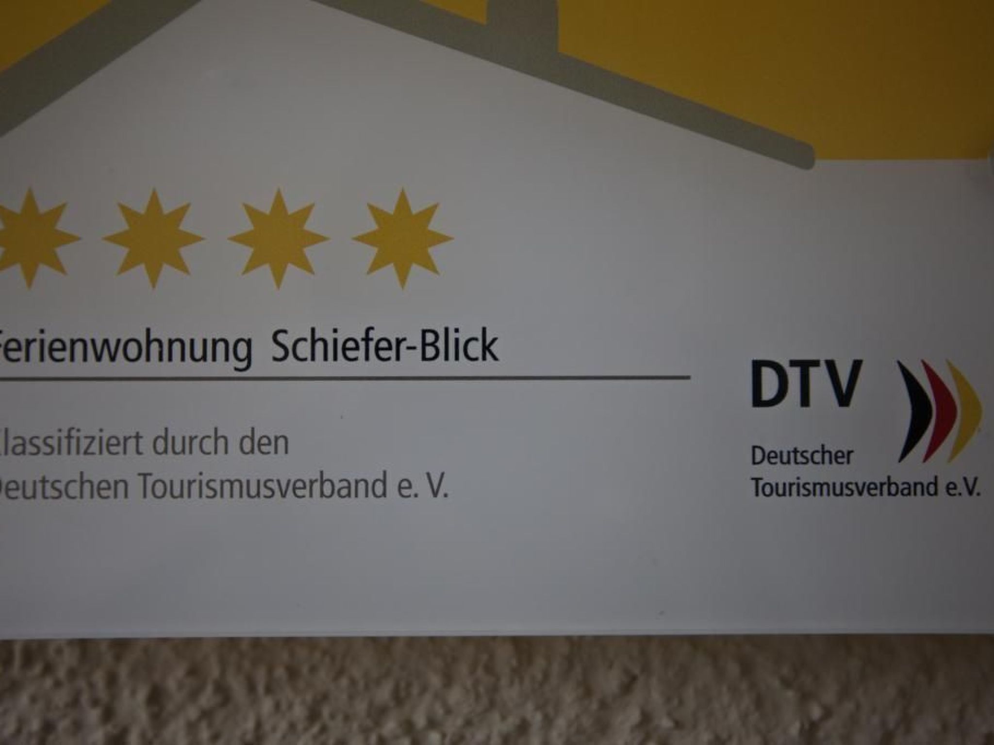 Schiefer Blick, Wohnung mit Terrasse und Balkon-Binnen