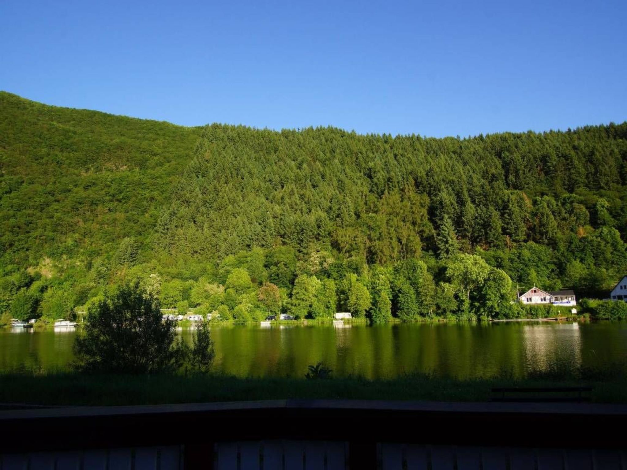 Altes Fährhaus anno 1 6 3 3 - Traumferienwohnung in exponierter Moselufer-Lage-Image-tags.info