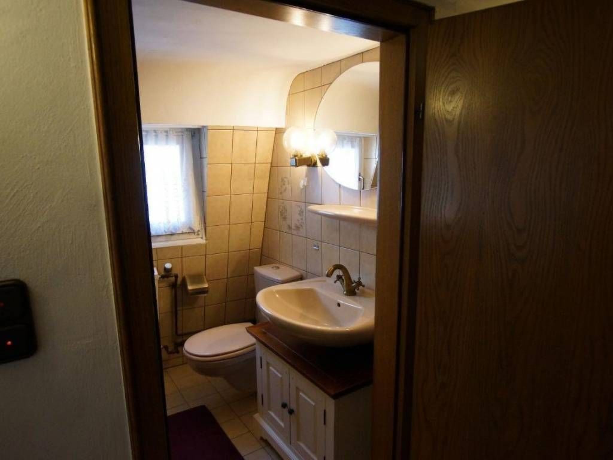 Altes Fährhaus anno 1 6 3 3 - Traumferienwohnung in exponierter Moselufer-Lage-Image-tags.info