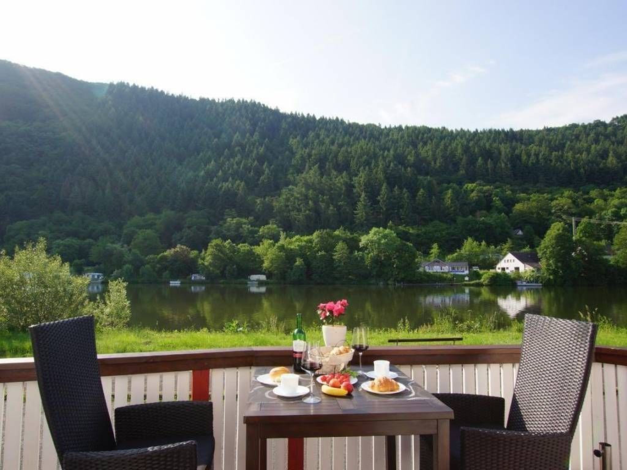 Altes Fährhaus anno 1 6 3 3 - Traumferienwohnung in exponierter Moselufer-Lage-Image-tags.info