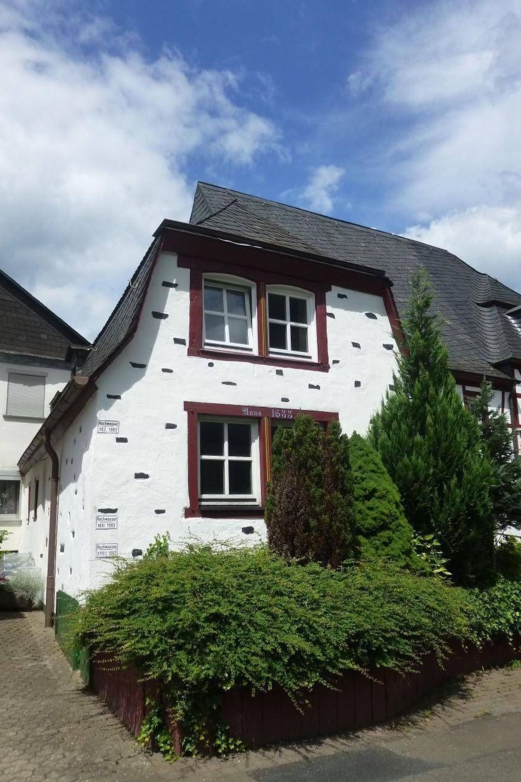 Altes Fährhaus anno 1 6 3 3 - Traumferienwohnung in exponierter Moselufer-Lage-Image-tags.info