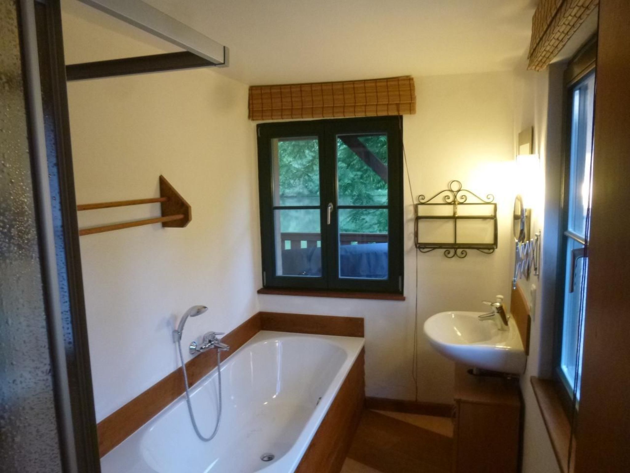 Moselidyll-Traumferienwohnung in exponierter Moselufer-Lage-Image-tags.info