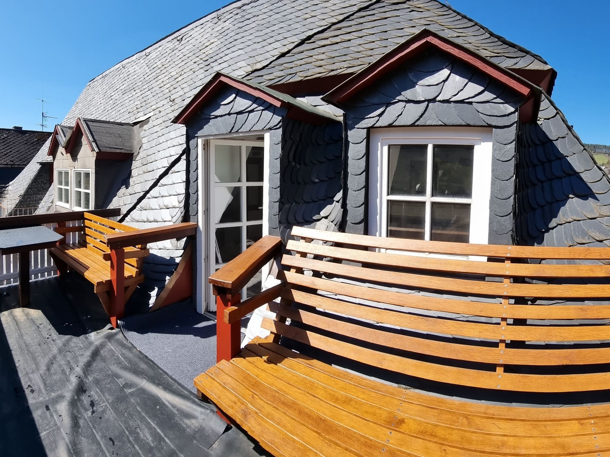 Moselschiefer-Traumferienwohnung am Moselufer-Binnen