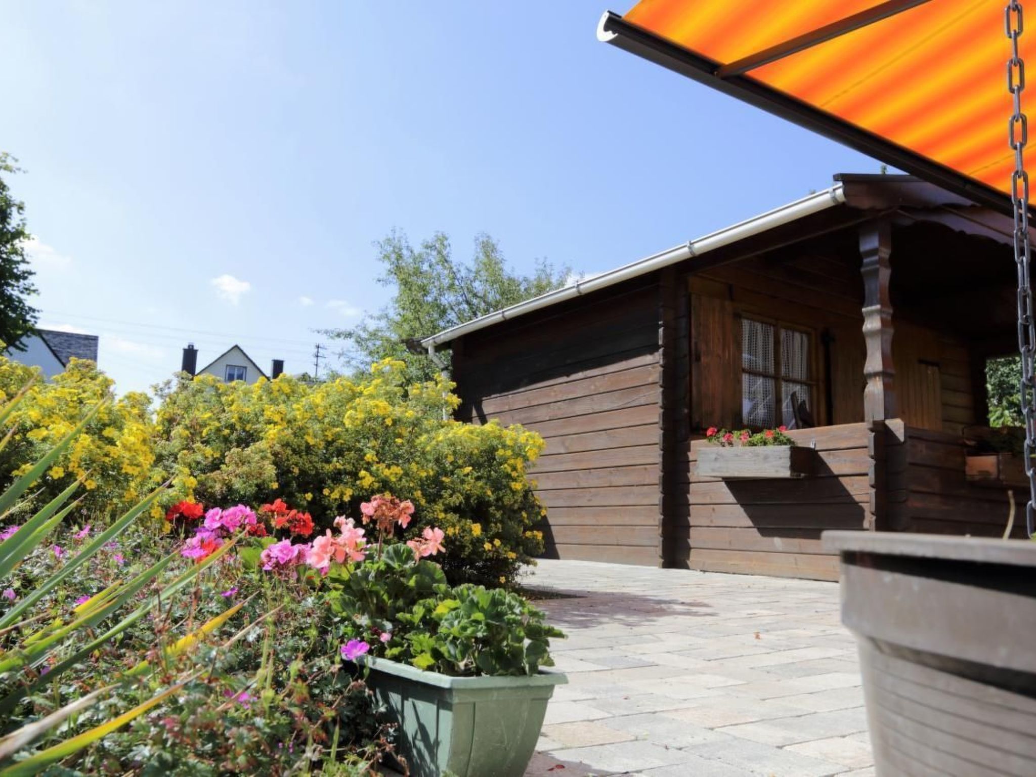 Tolles Appartement in Mastershausen mit Terrasse, Grill und Garten-Image-tags.info