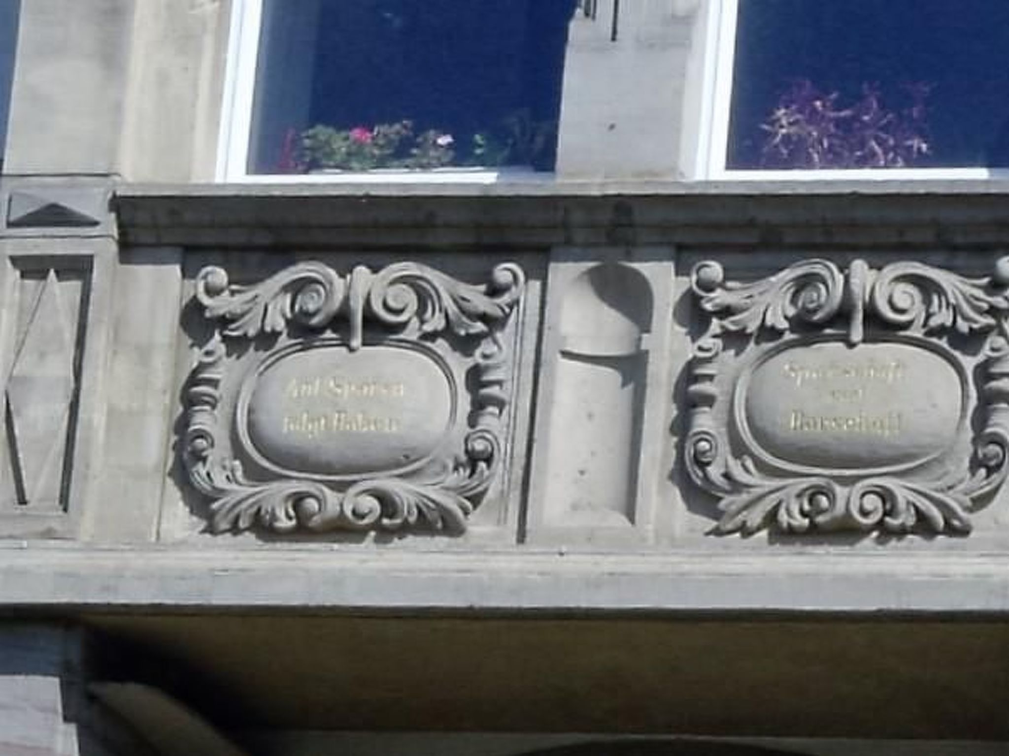 Wohnung in einem historischen Gebäude mit Balkon und Blick auf die Mosel-Image-tags.info