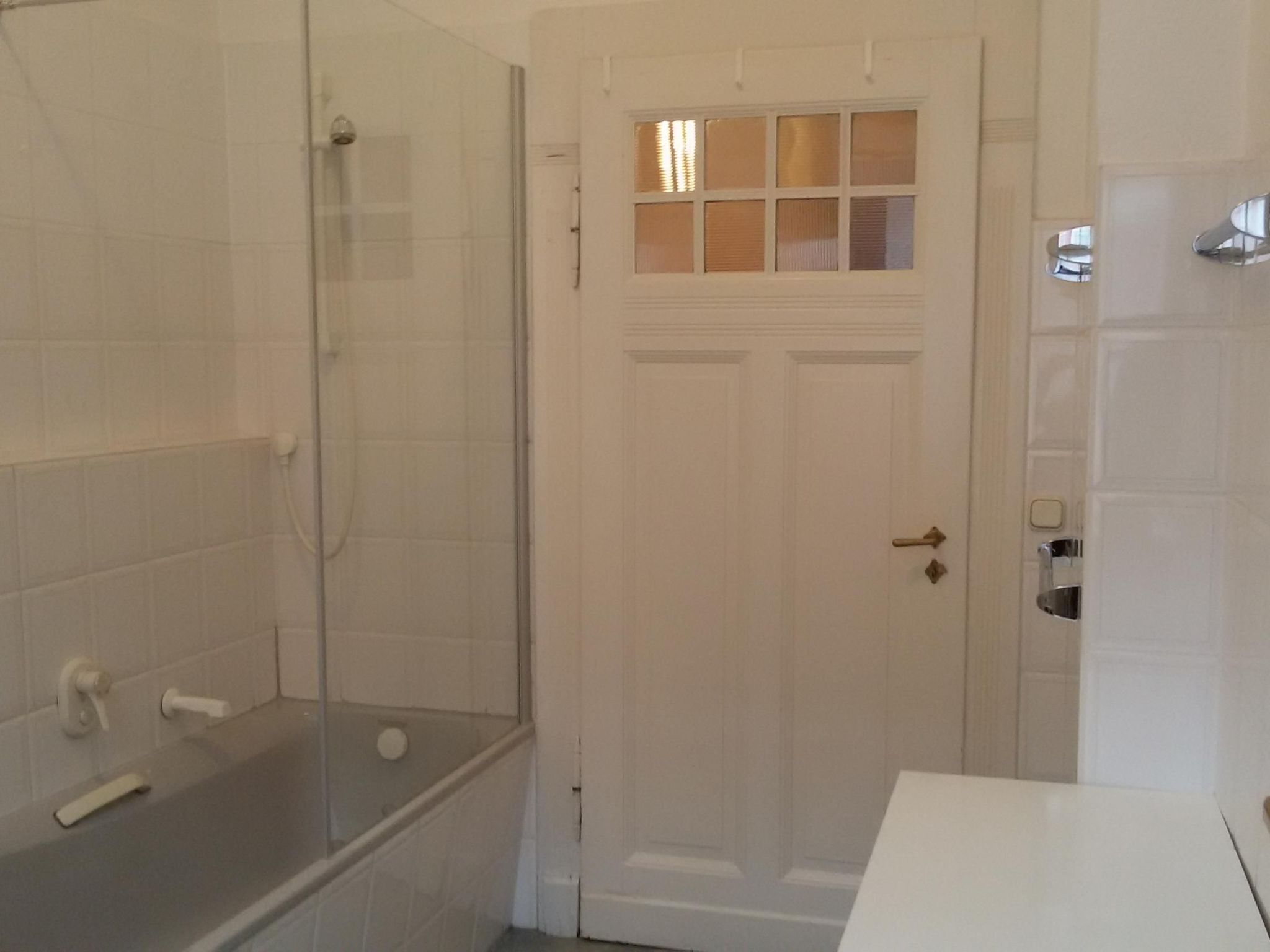 Wohnung in einem historischen Gebäude mit Balkon und Blick auf die Mosel-Image-tags.info