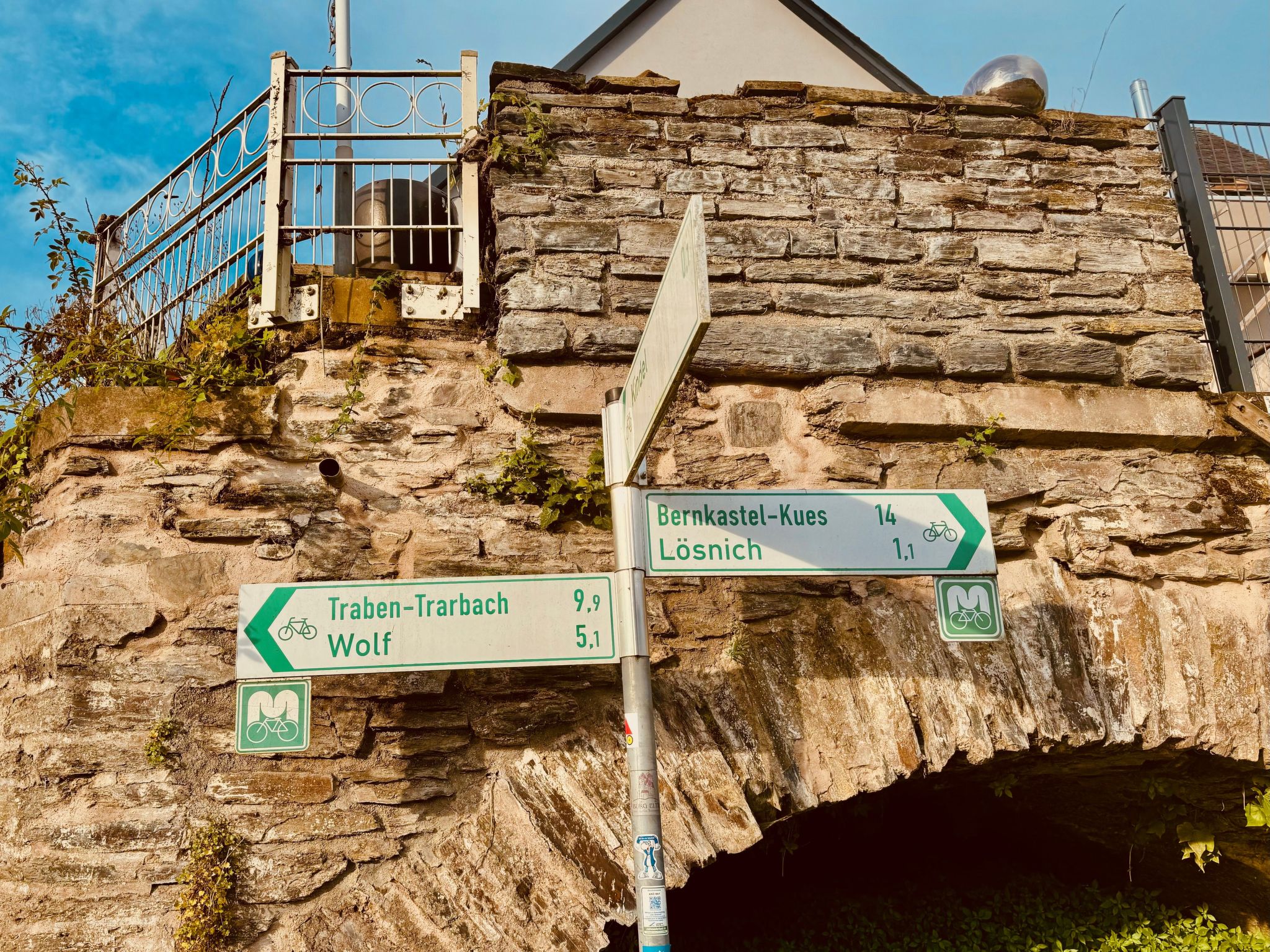 Das besondere Moselh-Image-tags.info