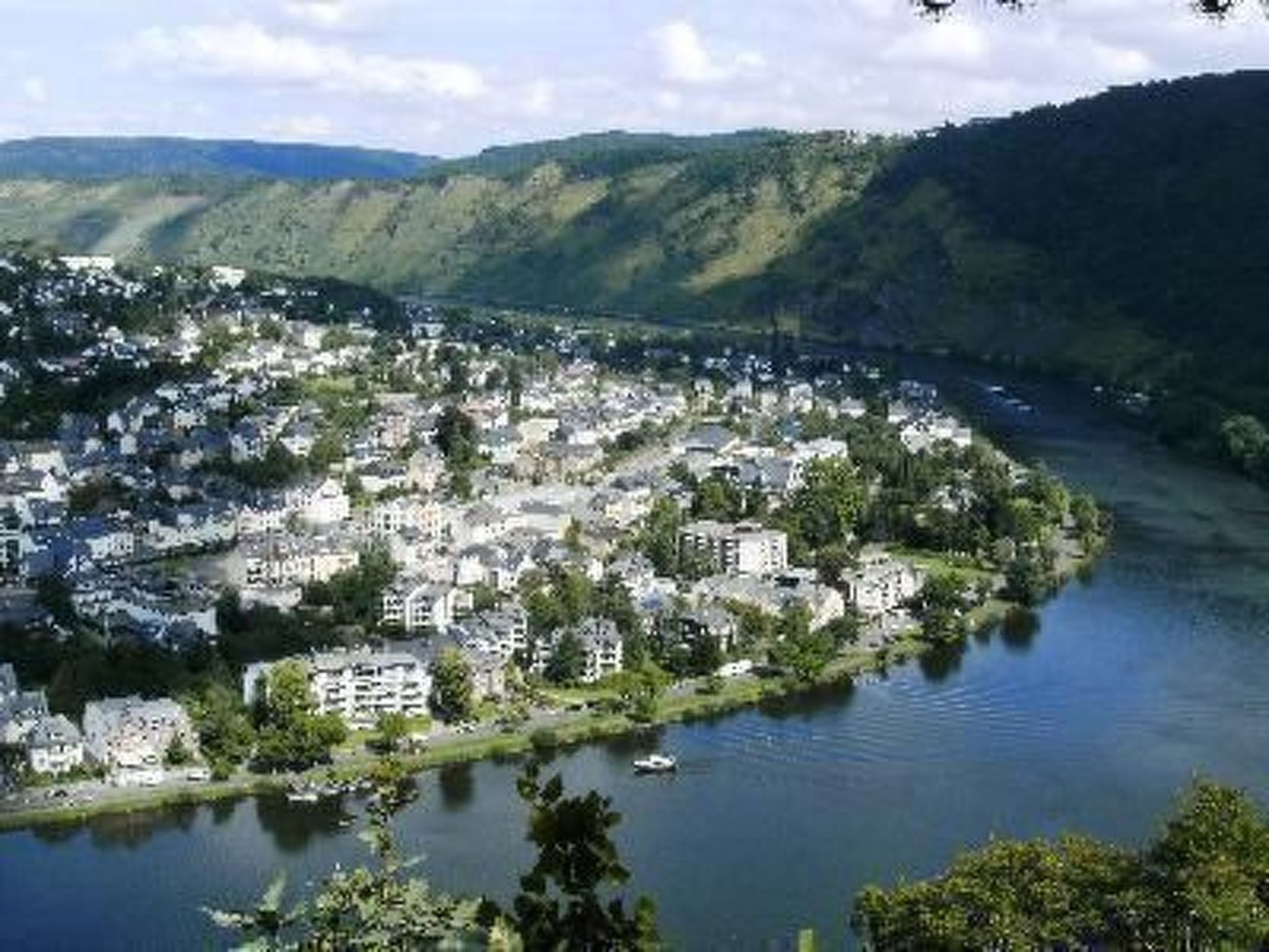 Am Moselufer-Image-tags.info