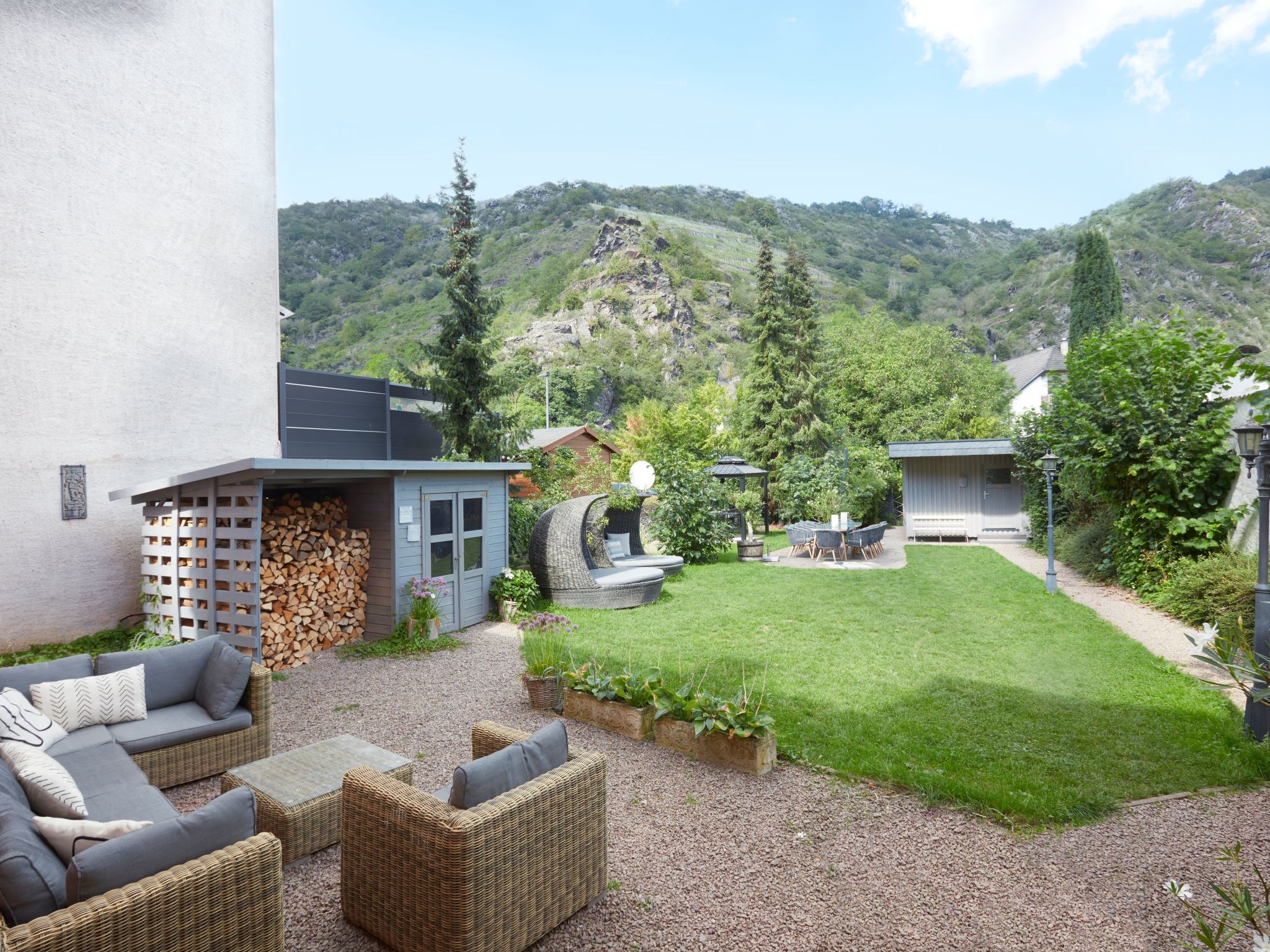 Apple Tree , direkt an der Mosel-Image-tags.info