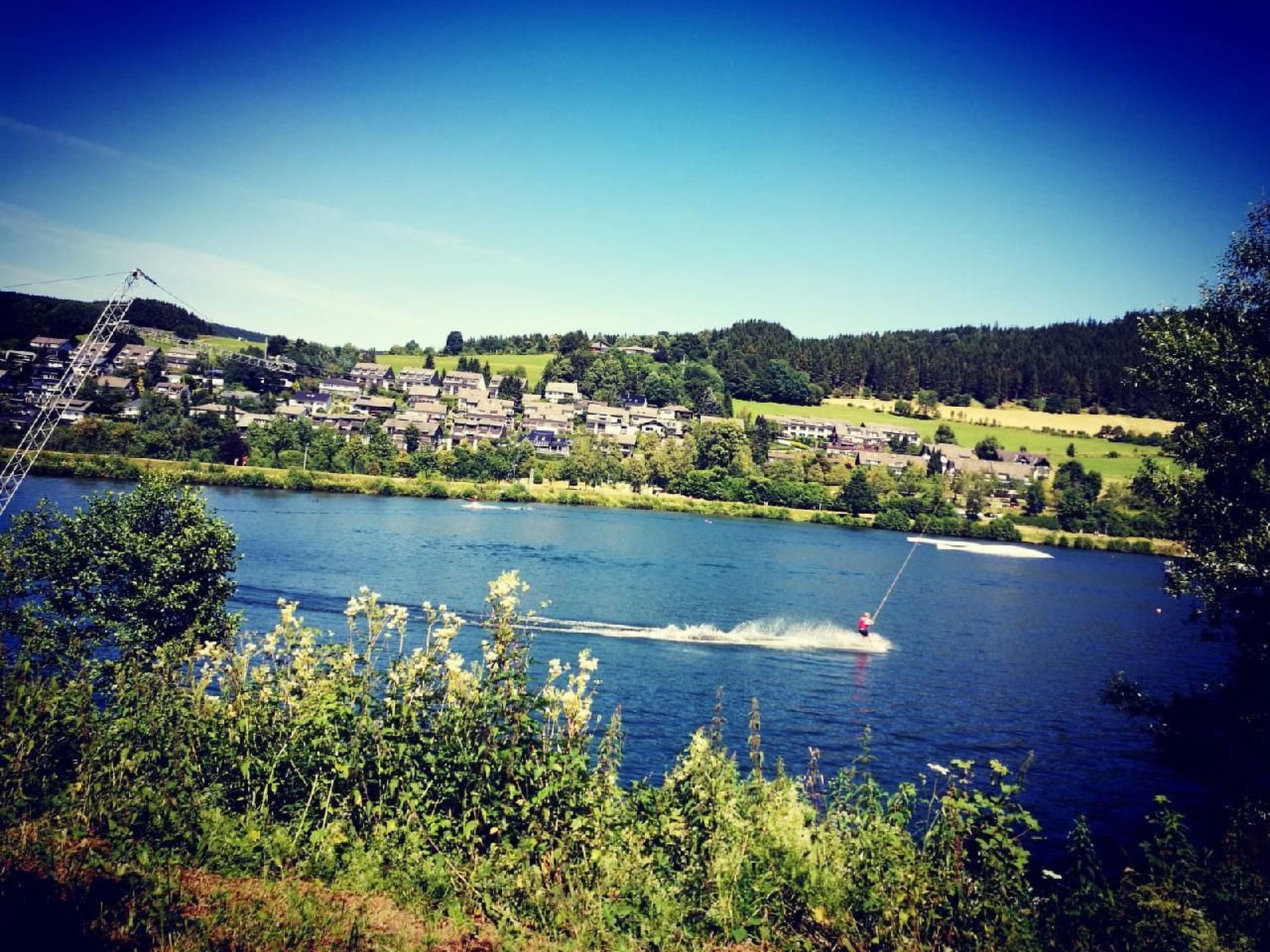 Berg- und Seeblick am Hillebachsee-Binnen