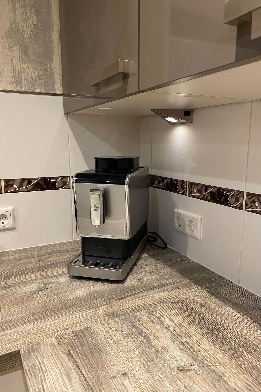 Hochheide Lodge-Image-tags.info