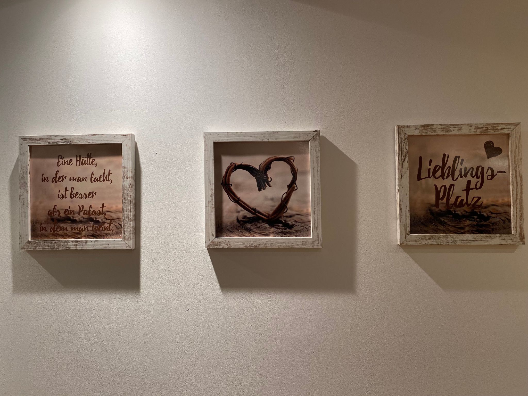 Hochheide Lodge-Image-tags.info