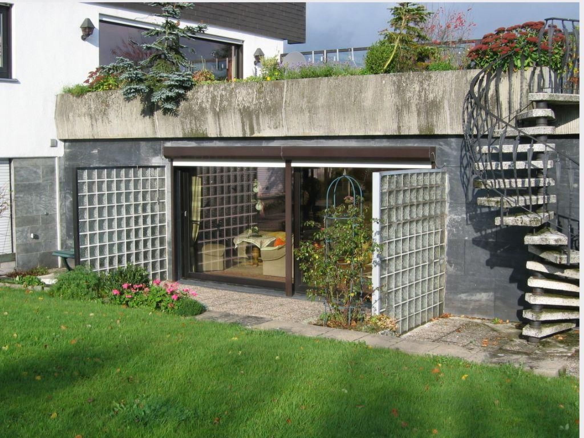 Mit eigener Terrasse