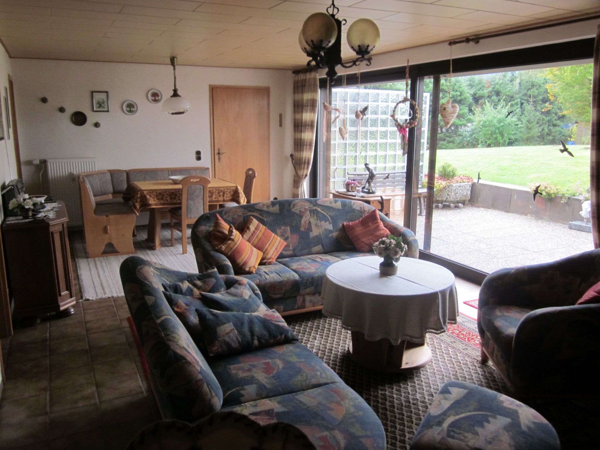 Mit eigener Terrasse