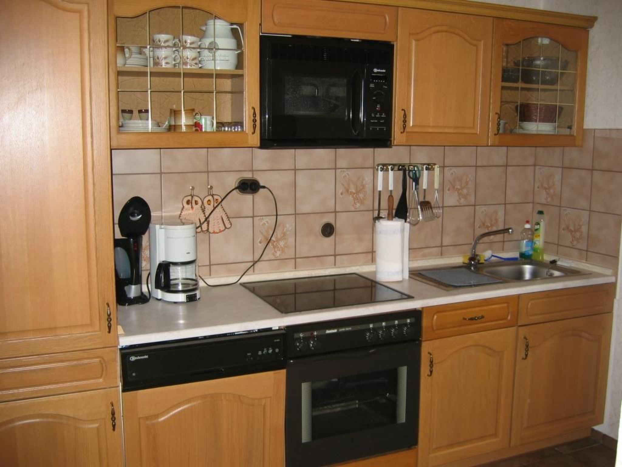 Mit eigener Terrasse-Drinnen