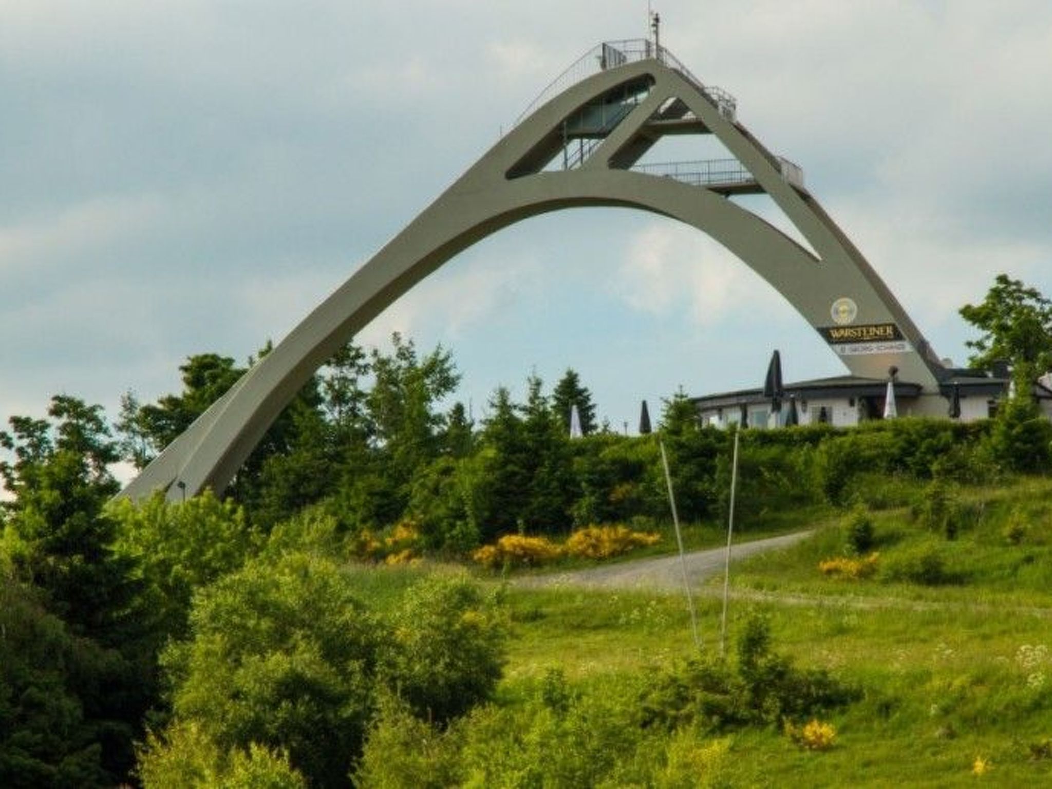 Mit eigener Terrasse-Drinnen