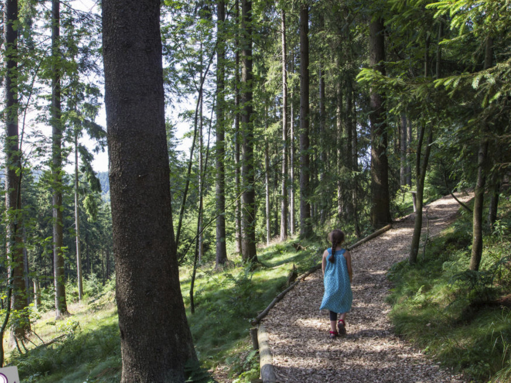 Mit eigener Terrasse-Drinnen