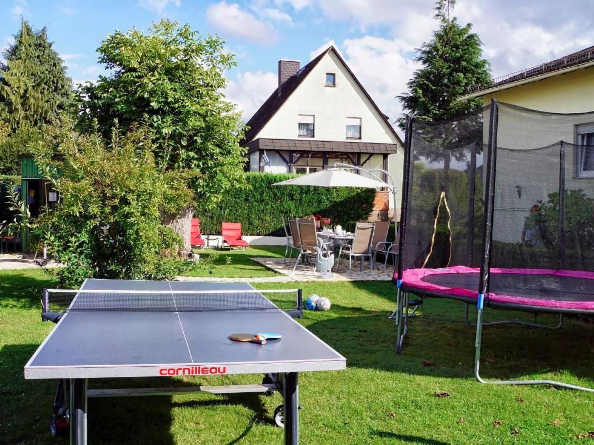 Zum Mensfelder Kopf-Dehors