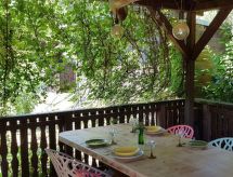 Vrijstaande bungalow in Atzenhain met grote terras en tuin - thumbnail 5