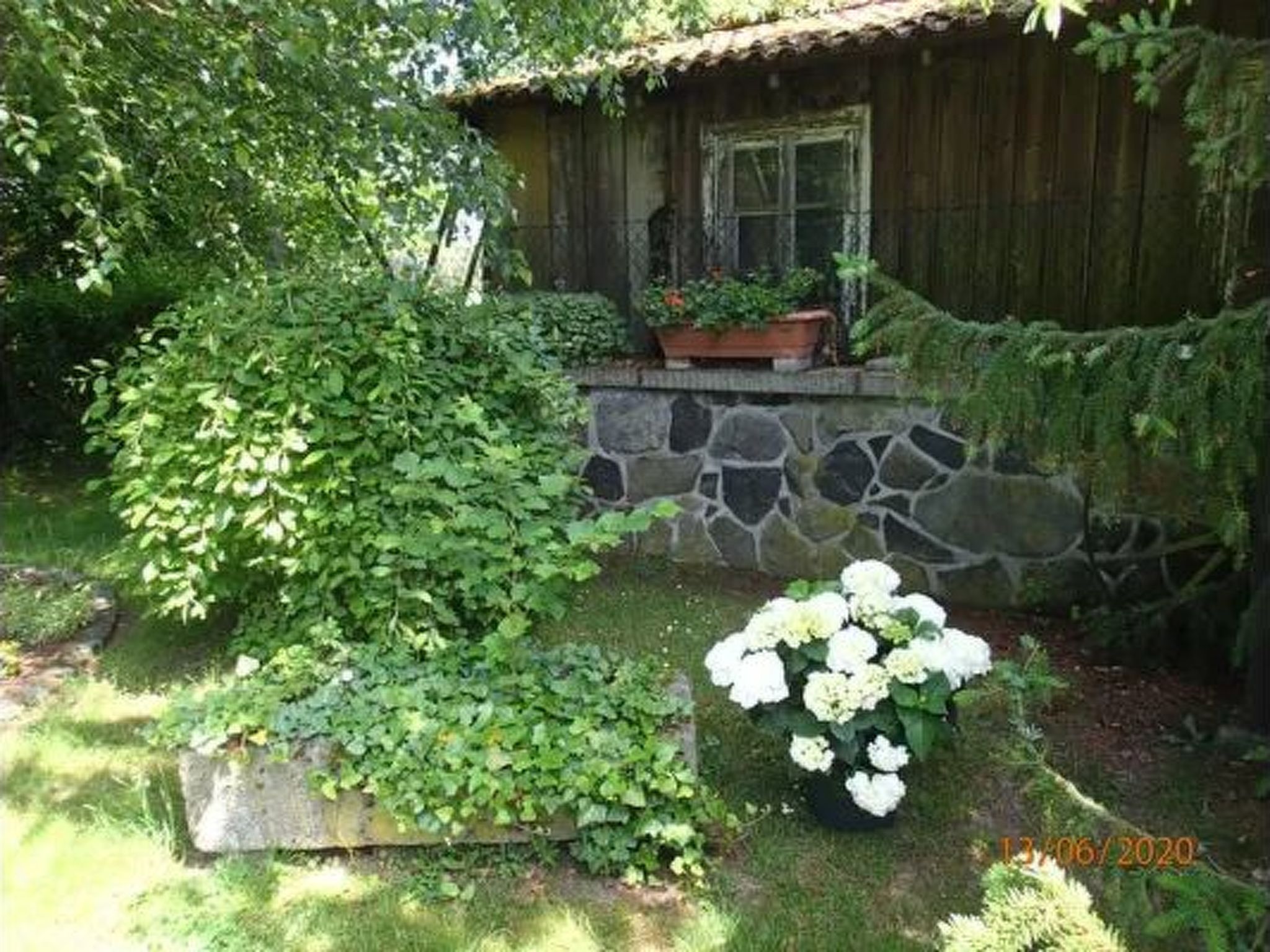 In Bernsfeld mit großem Garten-Image-tags.info