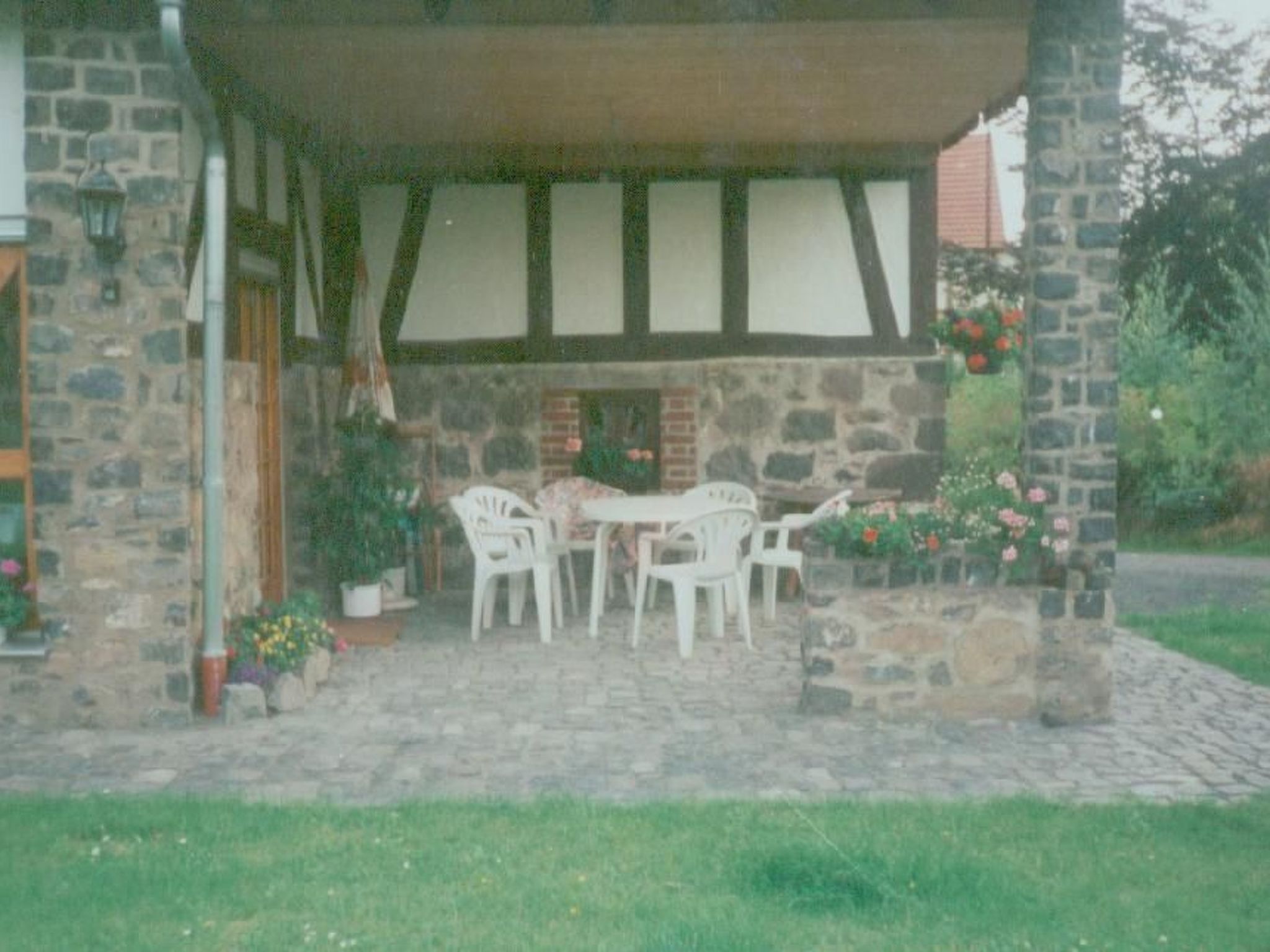 in Bernsfeld mit großem Garten