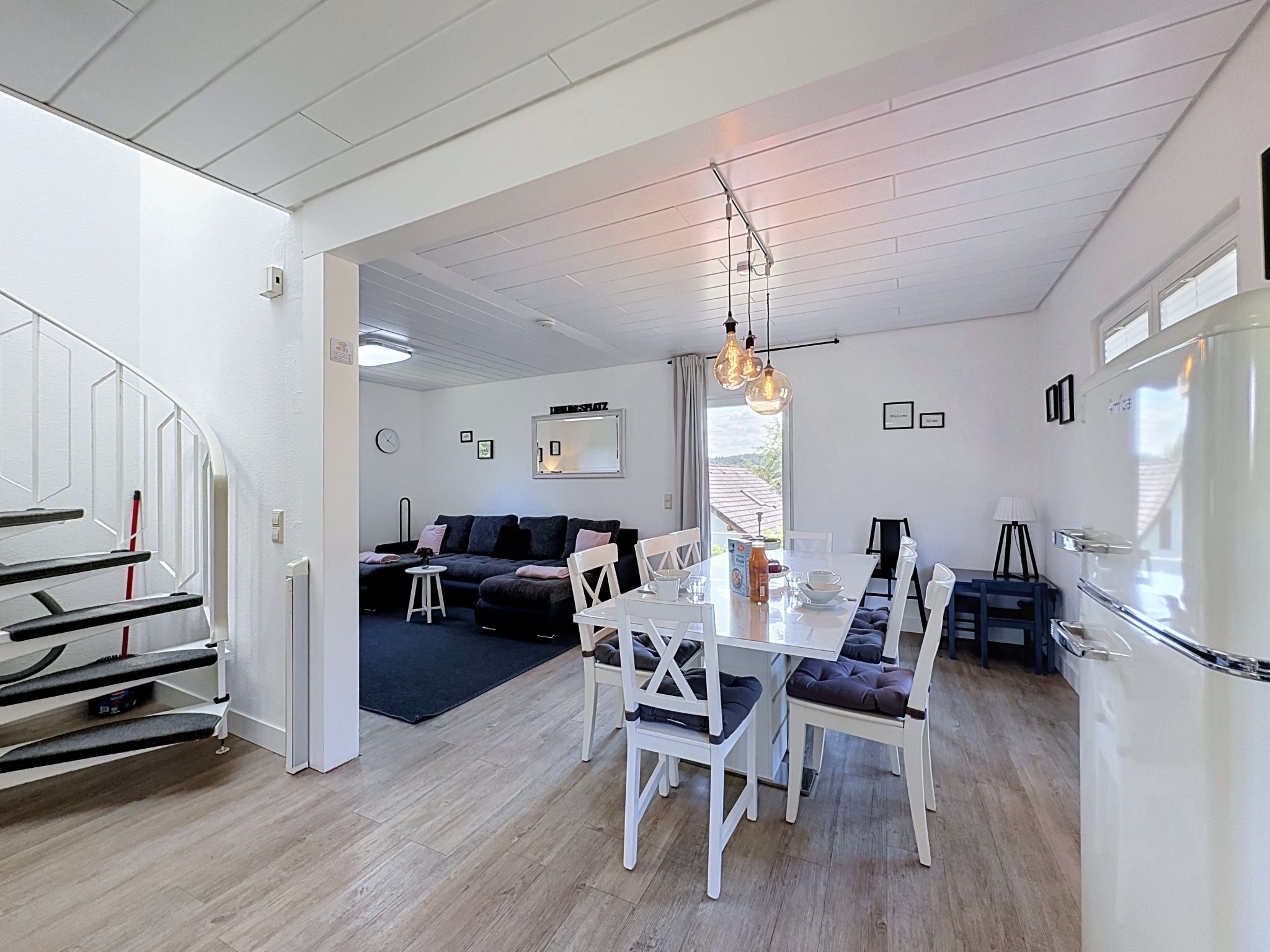 Dorf 4/Haus 10 - Binnen