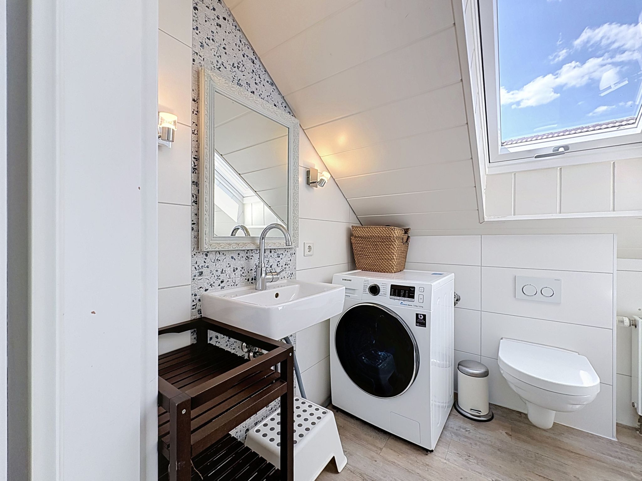 Dorf 4/Haus 10 - Binnen