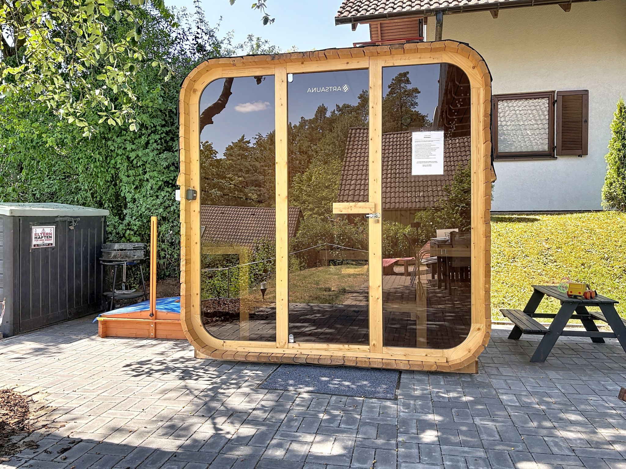 Dorf 4/Haus 10 - Buiten