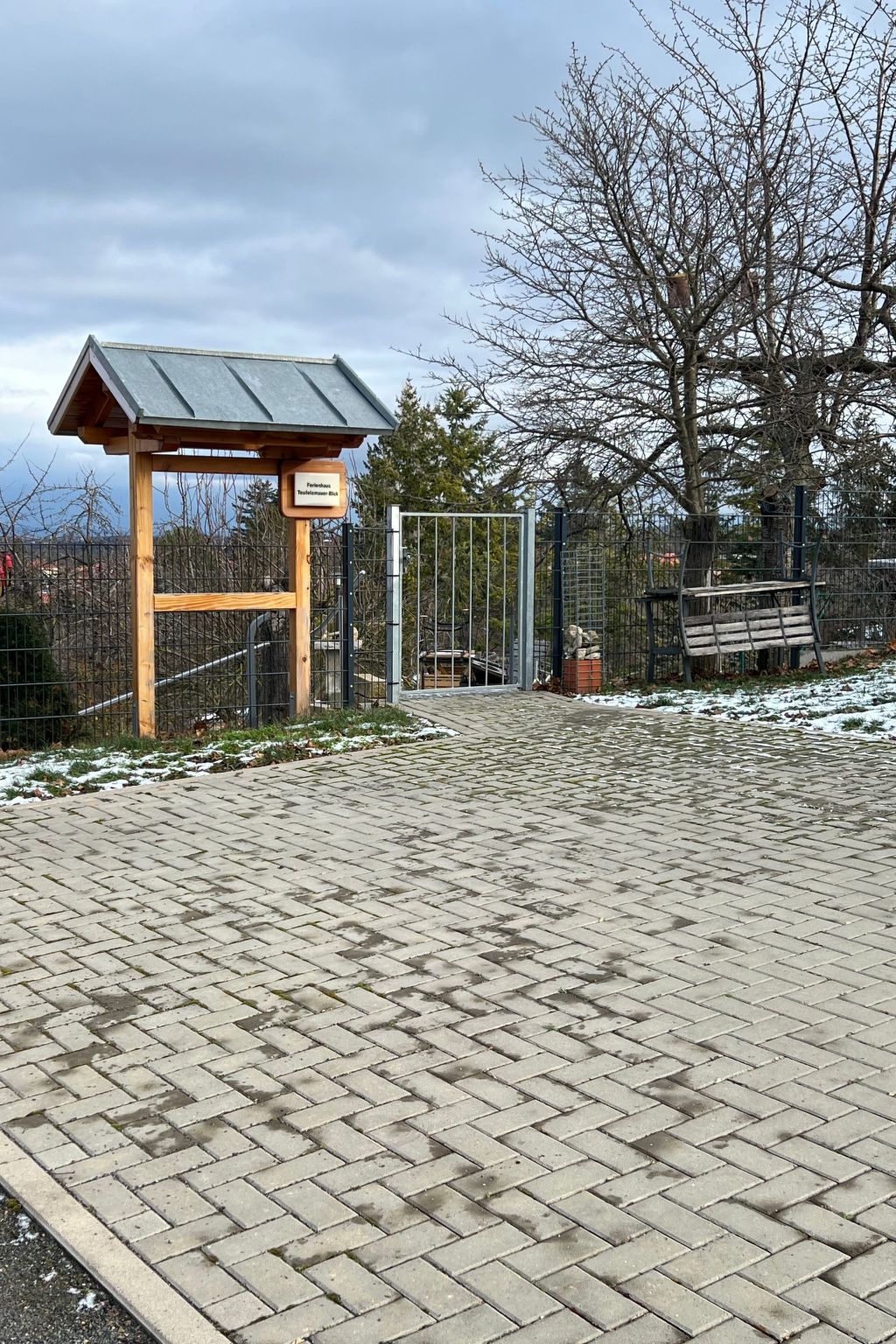 Teufelsmauerblick-Binnen