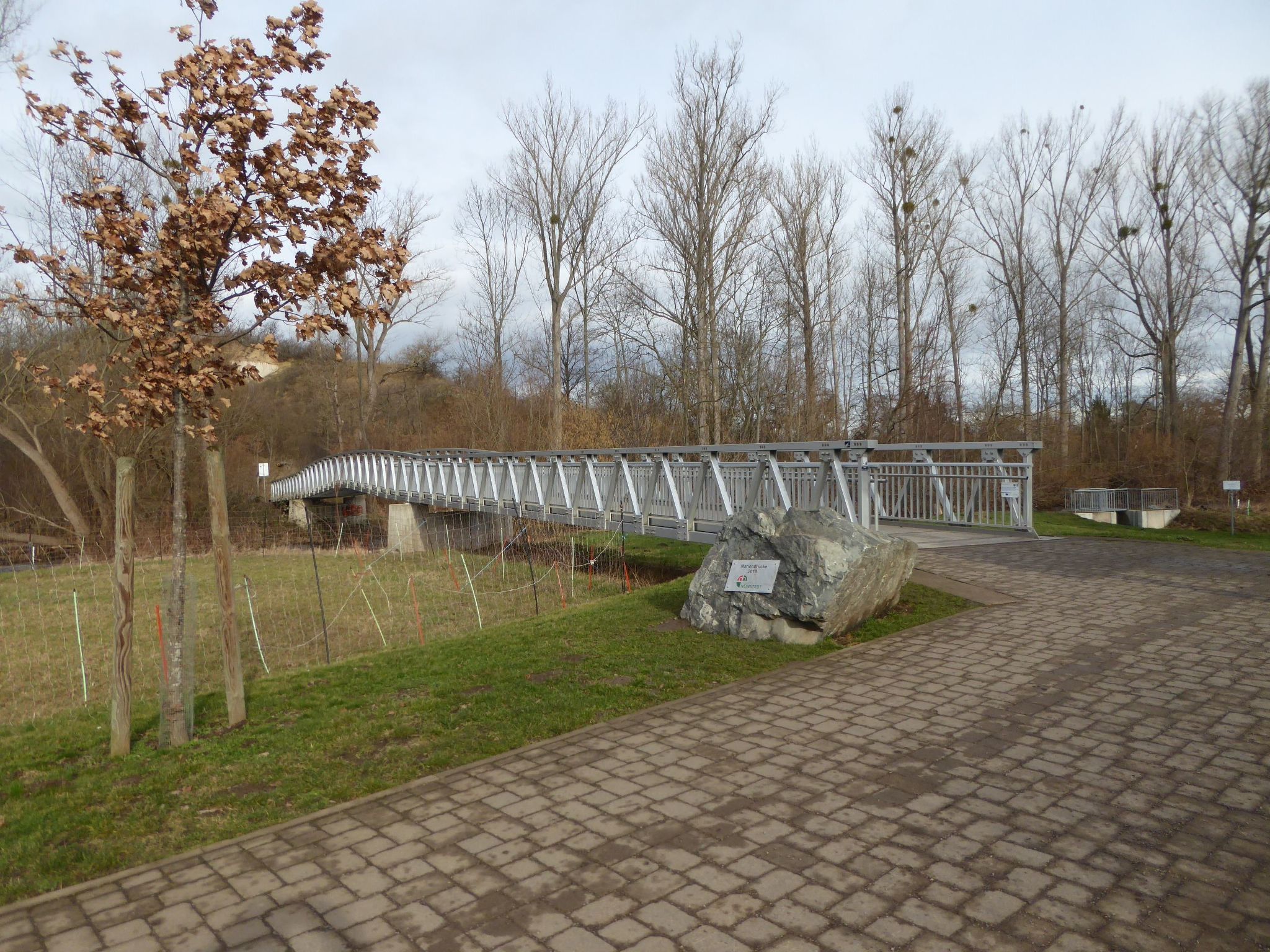 Teufelsmauerblick-Binnen