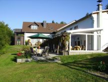 Gezellig appartement in Altenbrak met terras, tuin en uitzicht op de Harz - thumbnail 1