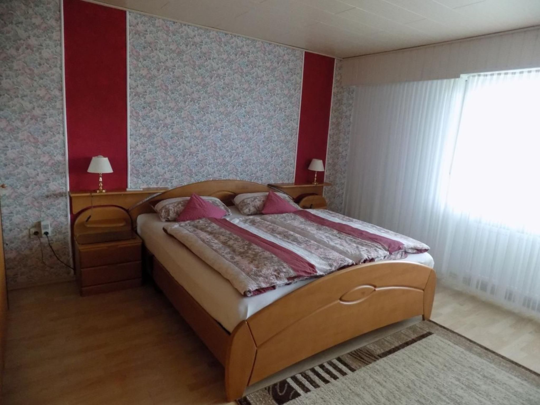 Appartement mit Terrasse, Garten und Grill-Drinnen