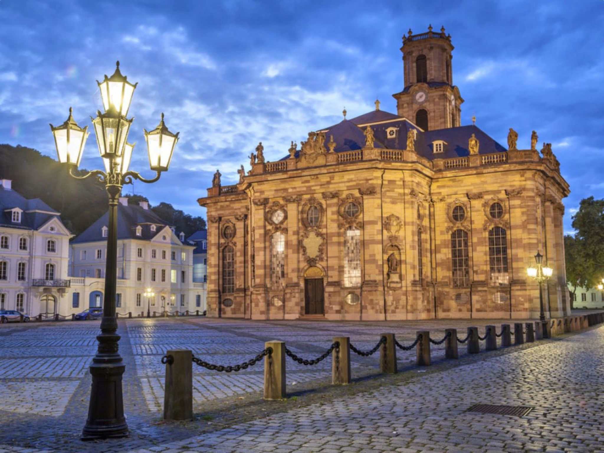 Gemütliche Ferienwohnung in Alt-Saarbrücken mit Terrasse-Image-tags.info