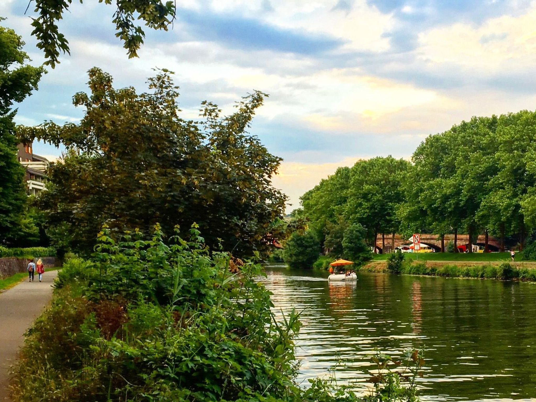 Gemütliche Ferienwohnung in Alt-Saarbrücken mit Terrasse-Image-tags.info