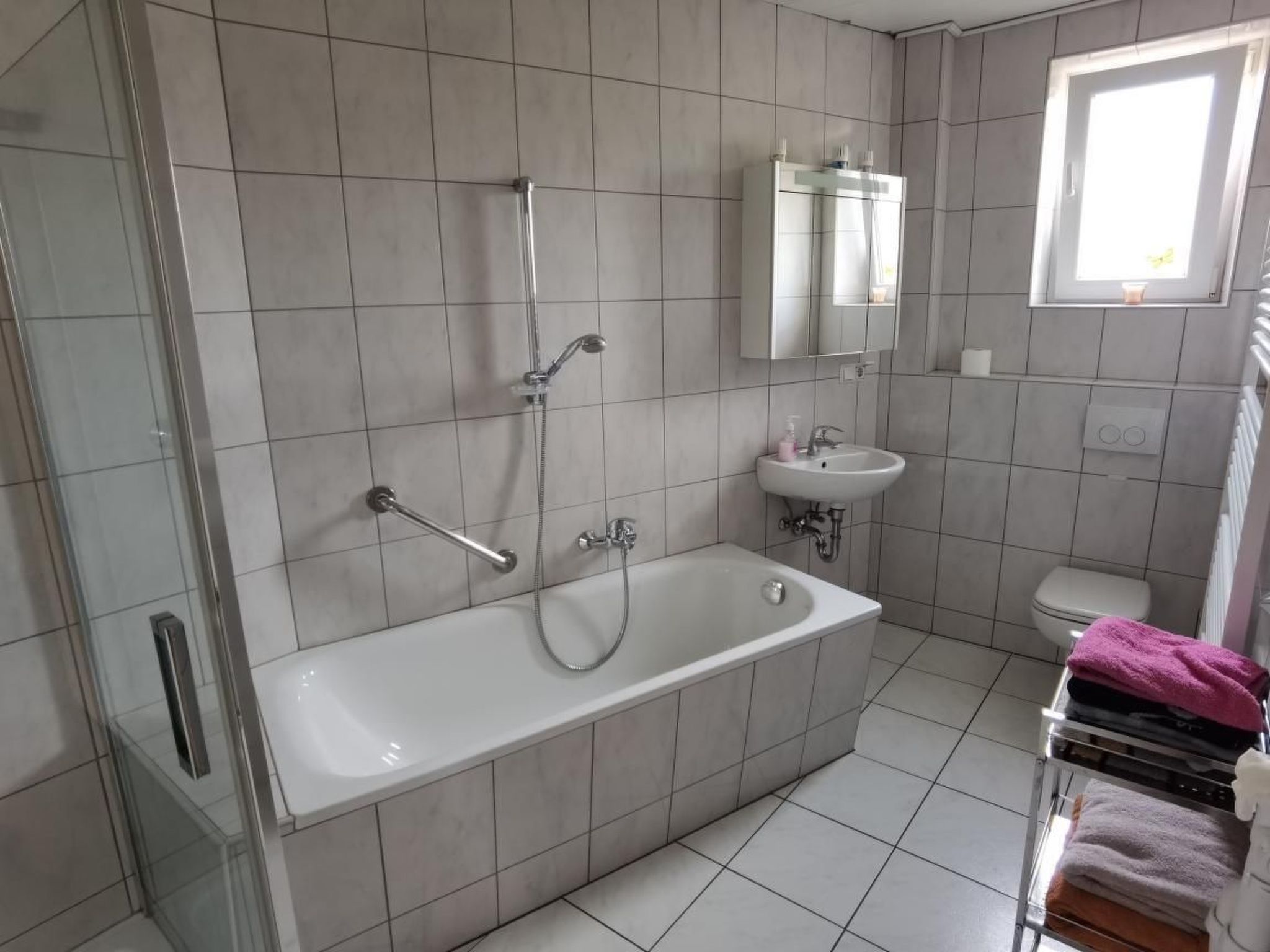 Gemütliche Ferienwohnung in Herrensohr mit Garten, Grill und Terrasse - Inside