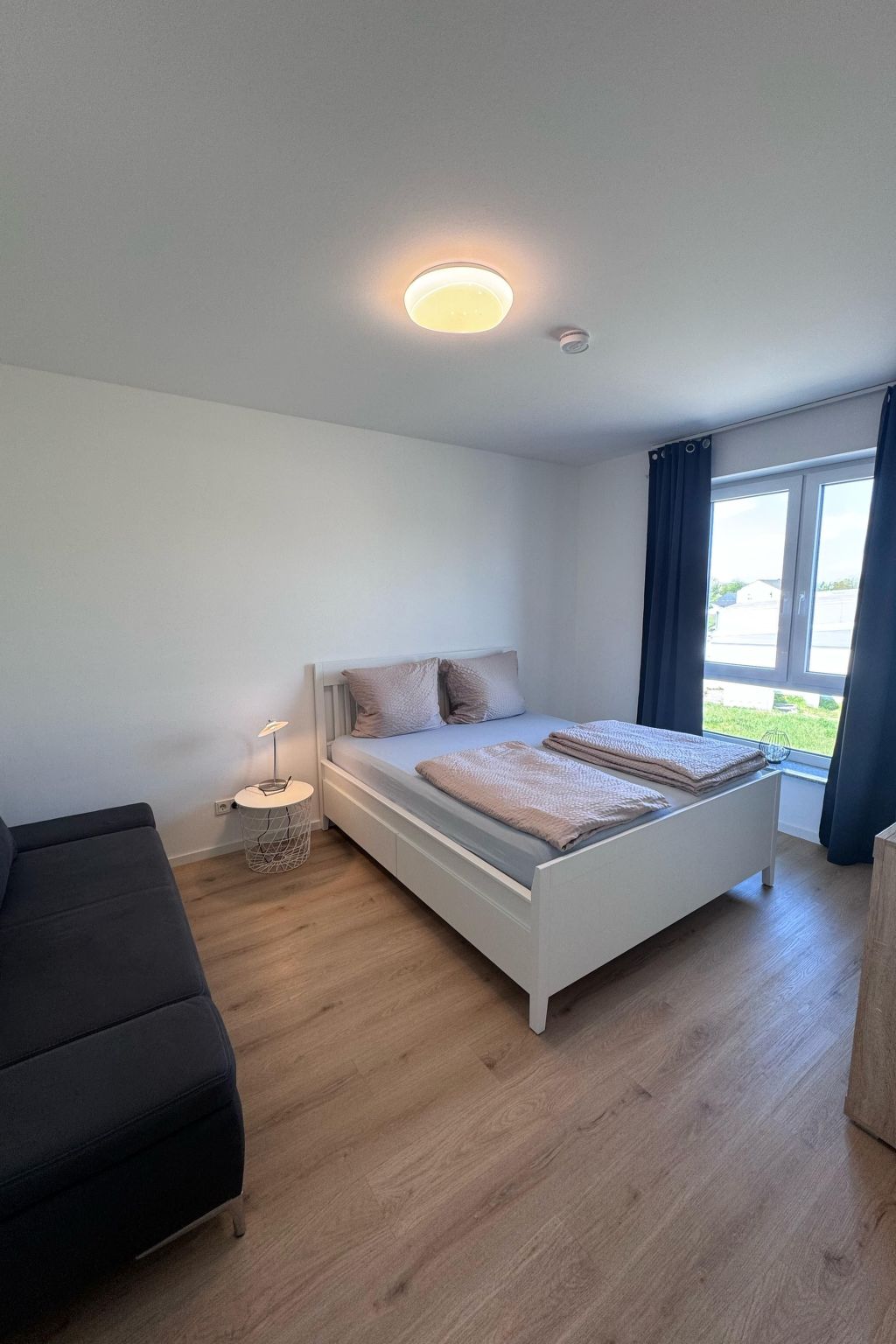 Dariana Schwalbach-Image-tags.info