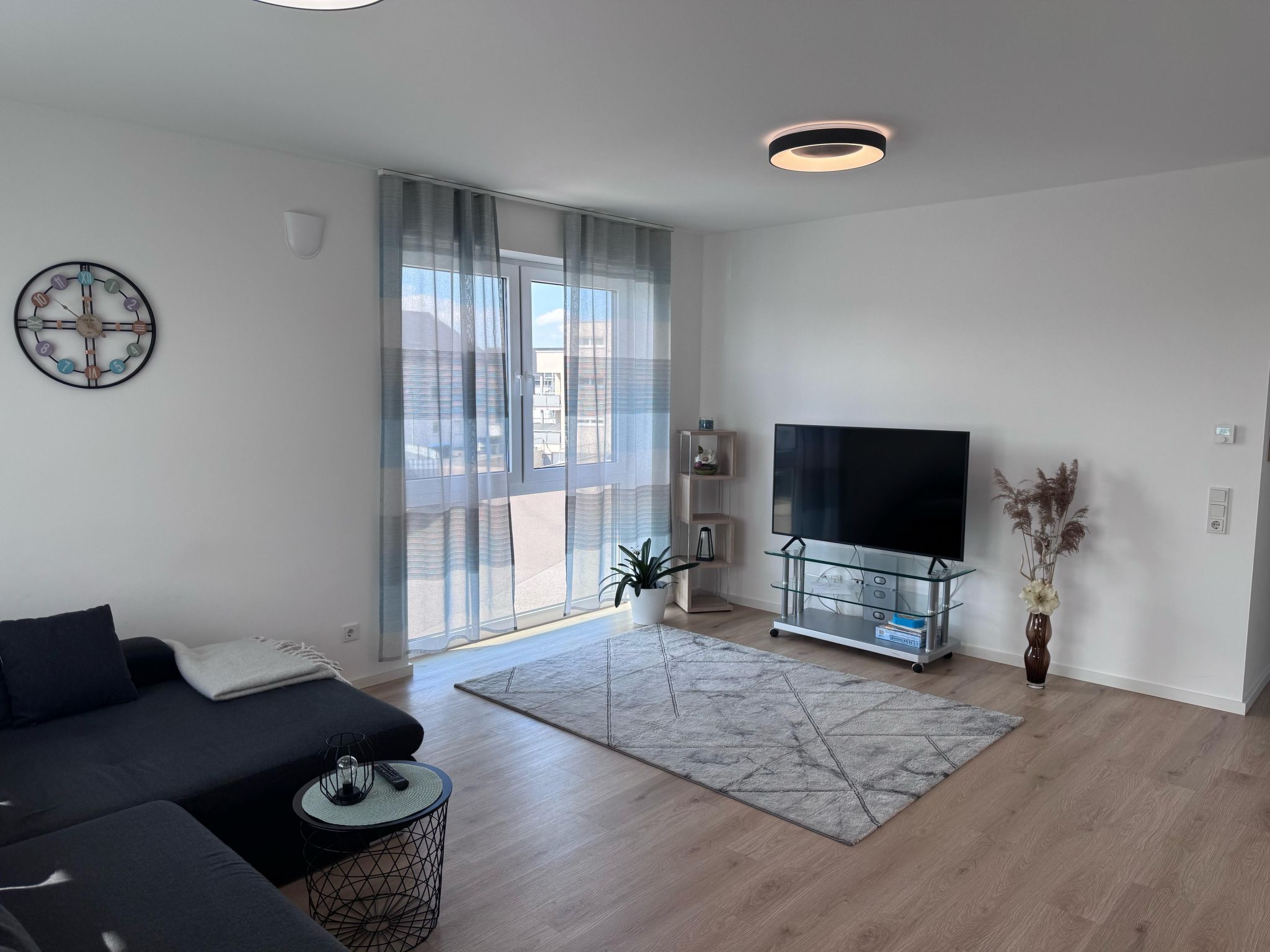 Dariana Schwalbach-Image-tags.info