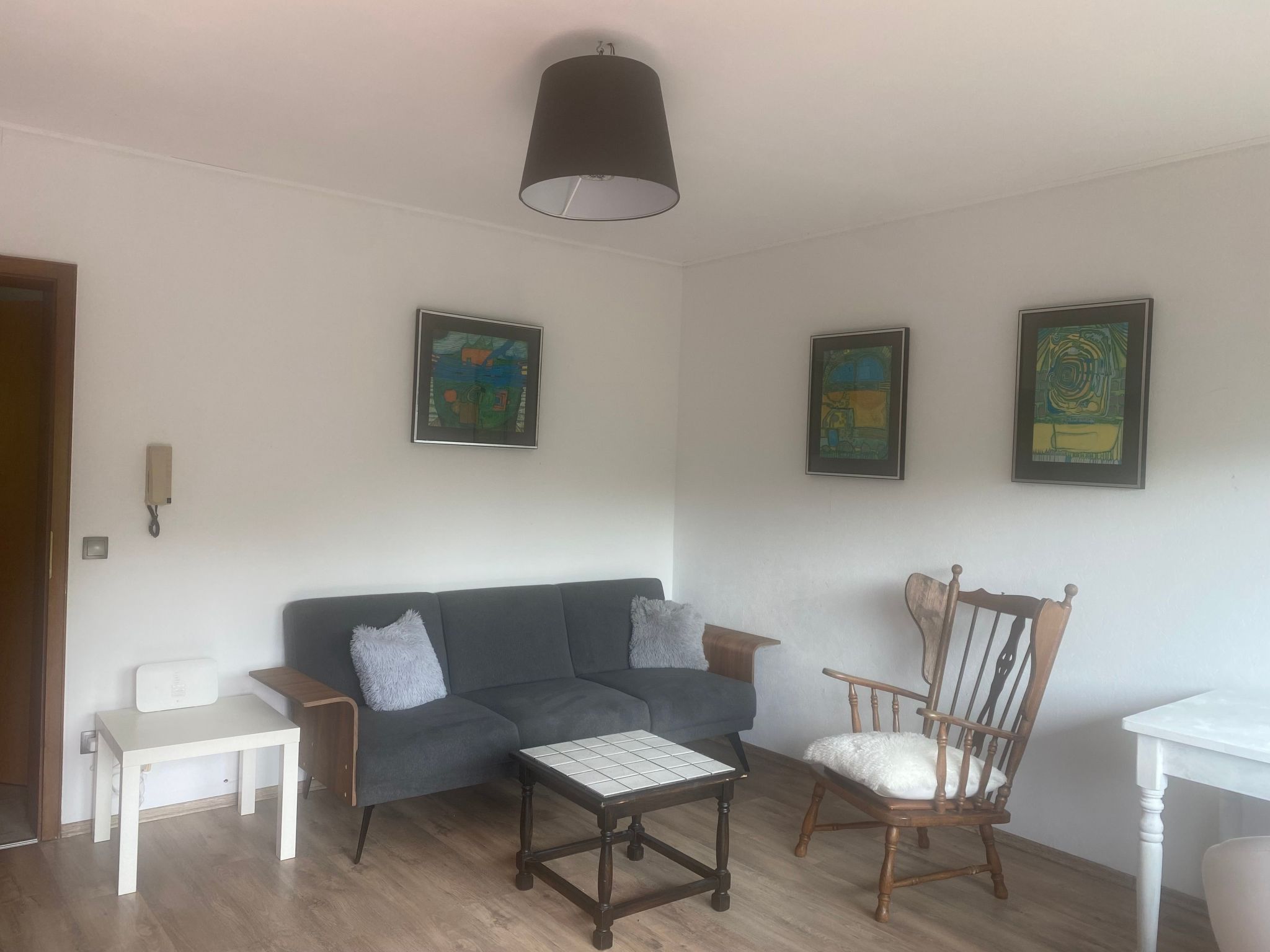 Appartement mit Balkon