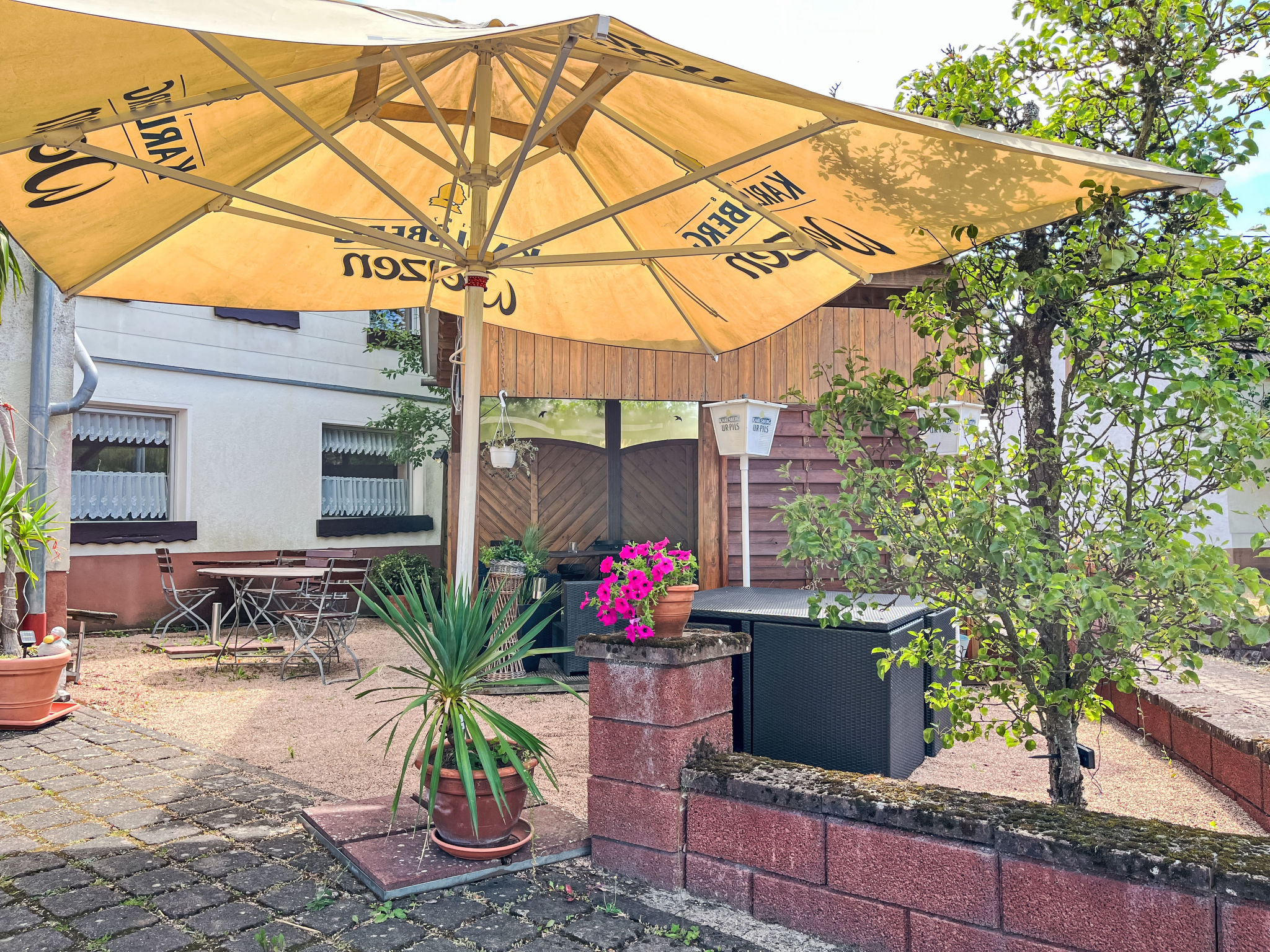 Holiday Home am Bostalsee-Draußen